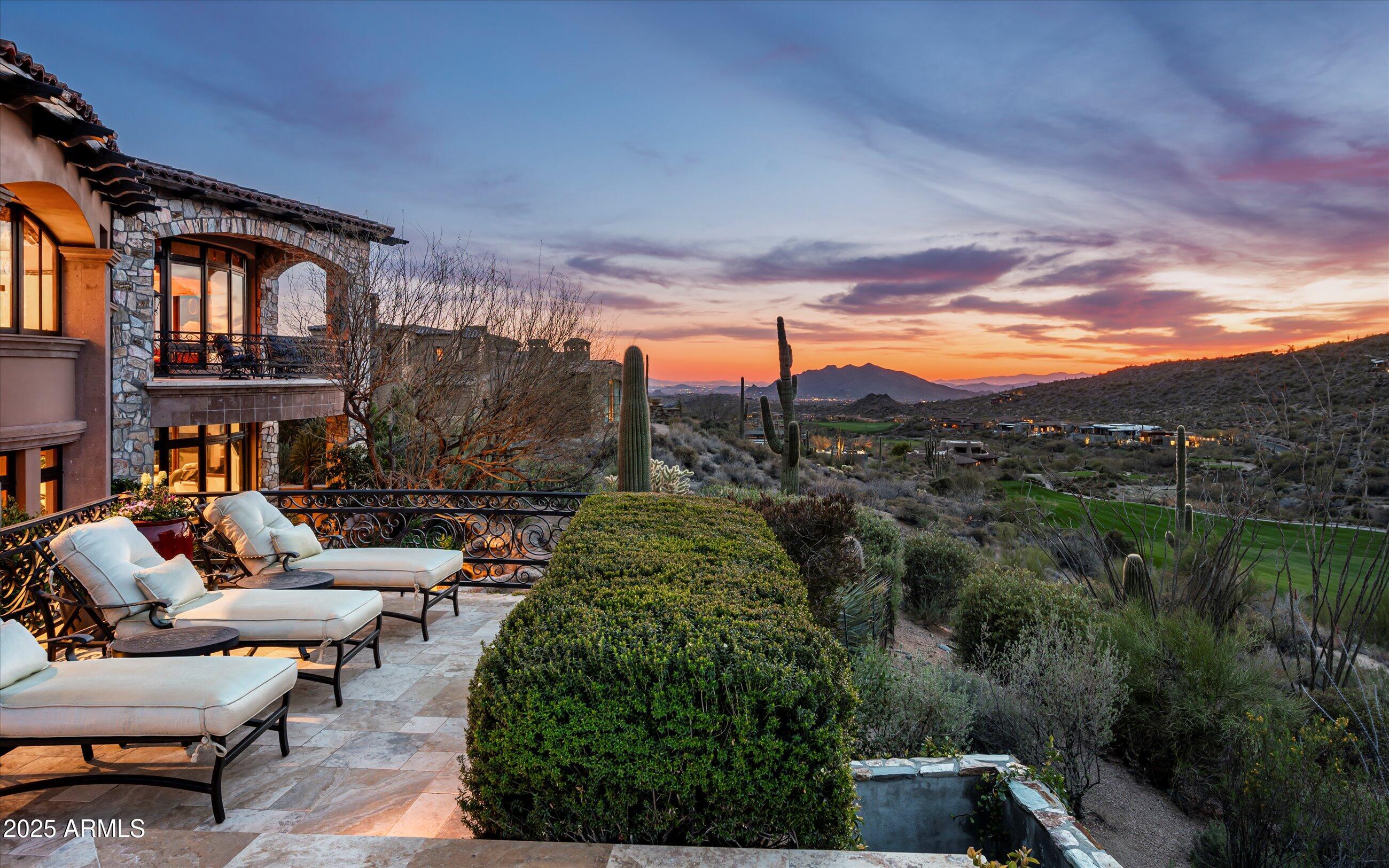 9808 E HONEY MESQUITE Drive