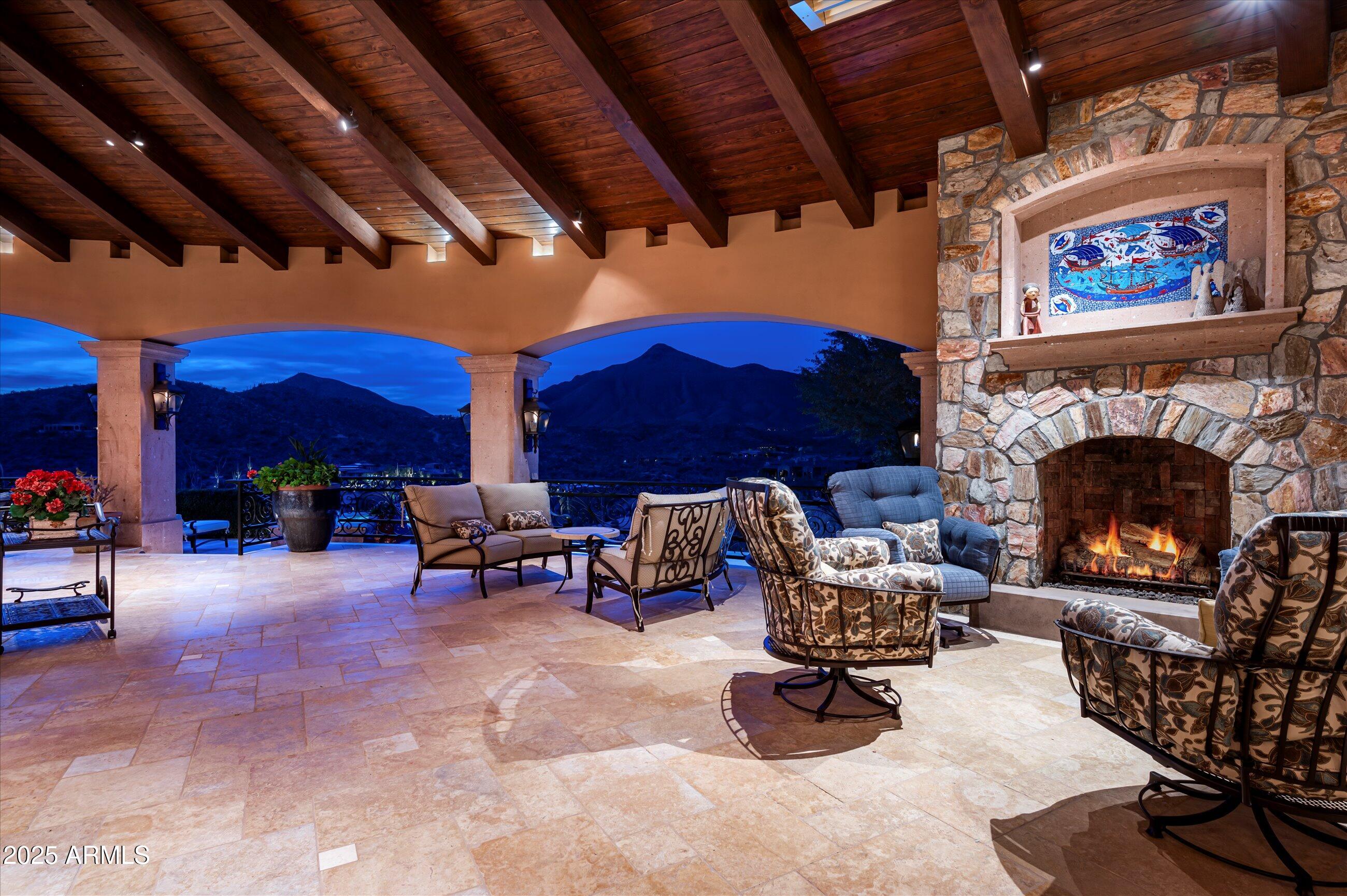 9808 E HONEY MESQUITE Drive