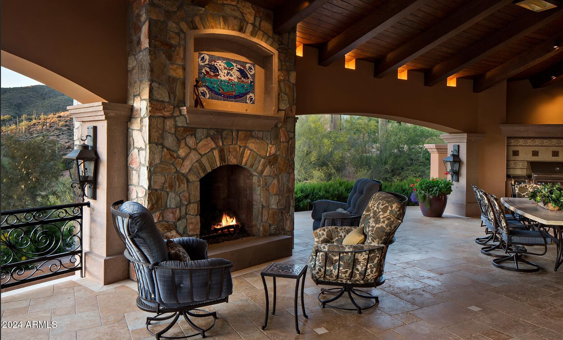 9808 E HONEY MESQUITE Drive