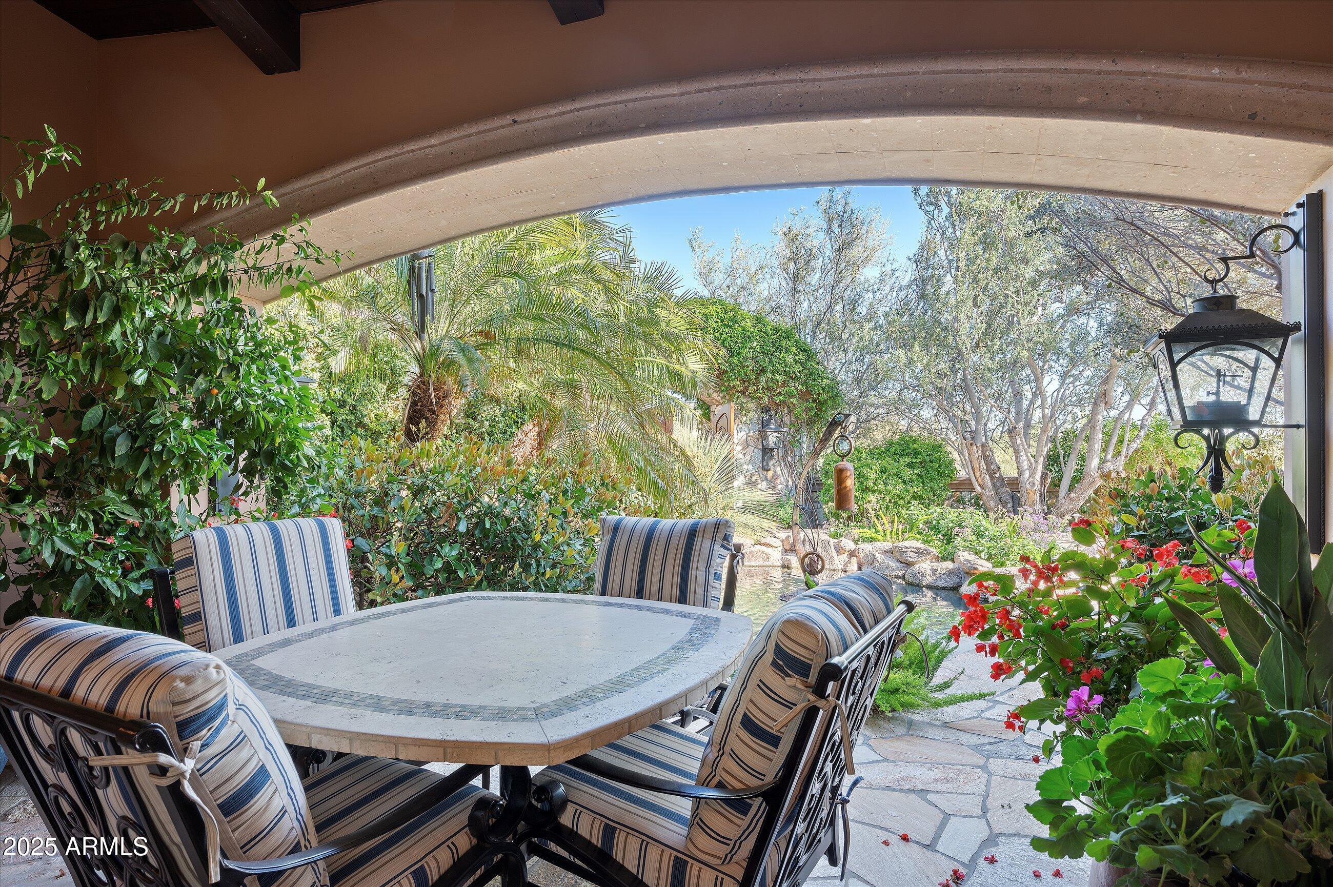 9808 E HONEY MESQUITE Drive