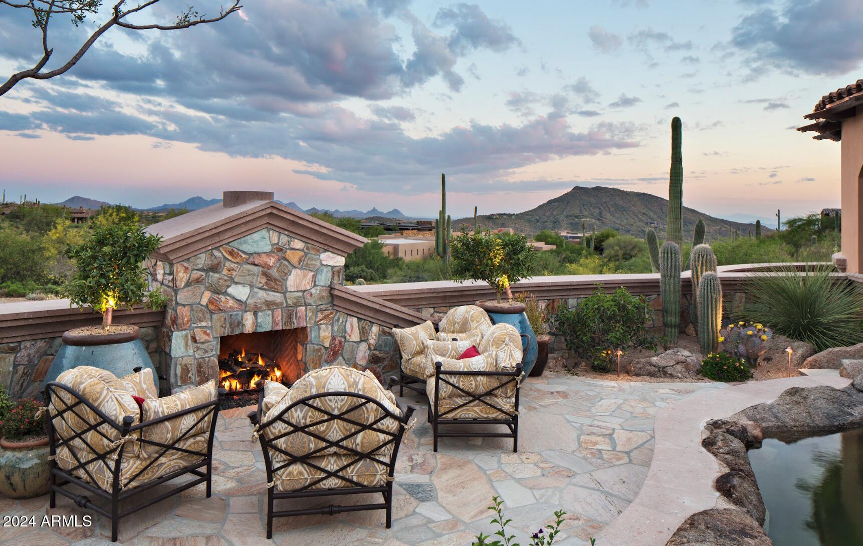 9808 E HONEY MESQUITE Drive