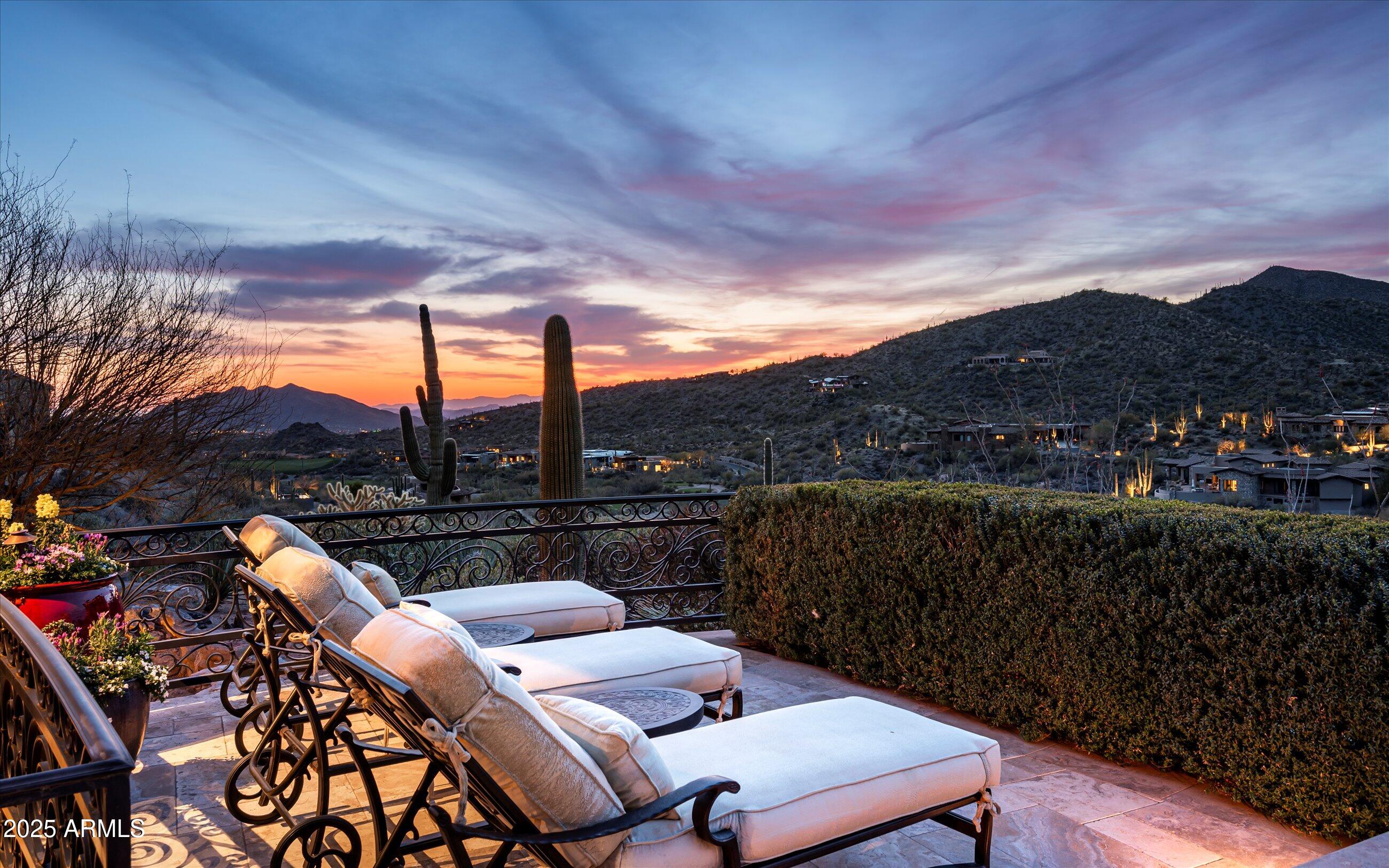 9808 E HONEY MESQUITE Drive