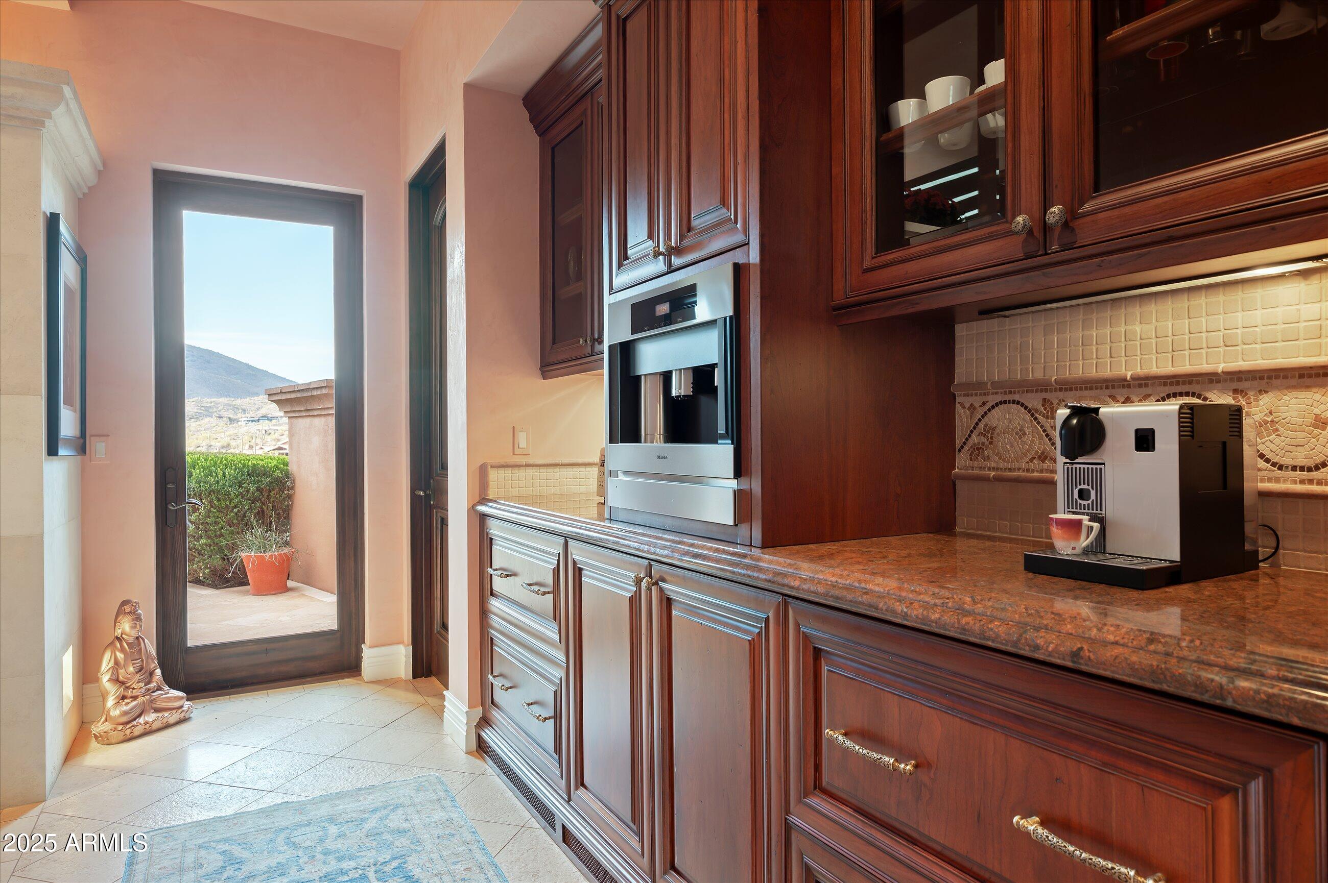 9808 E HONEY MESQUITE Drive