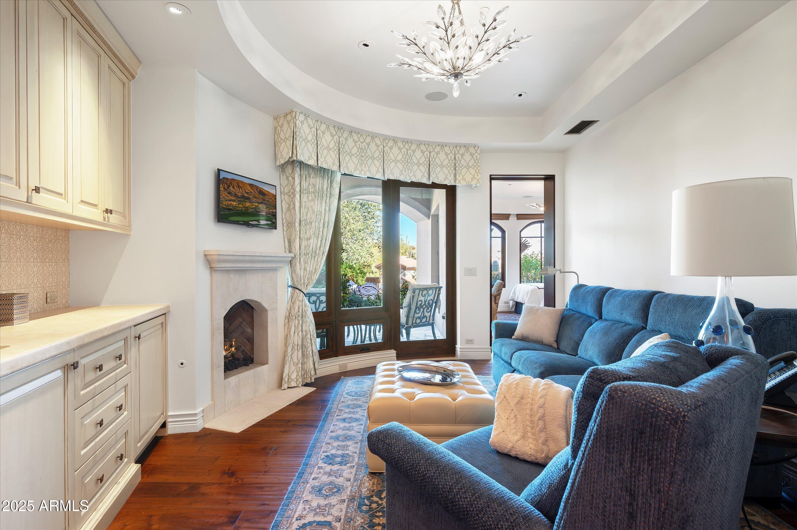 9808 E HONEY MESQUITE Drive