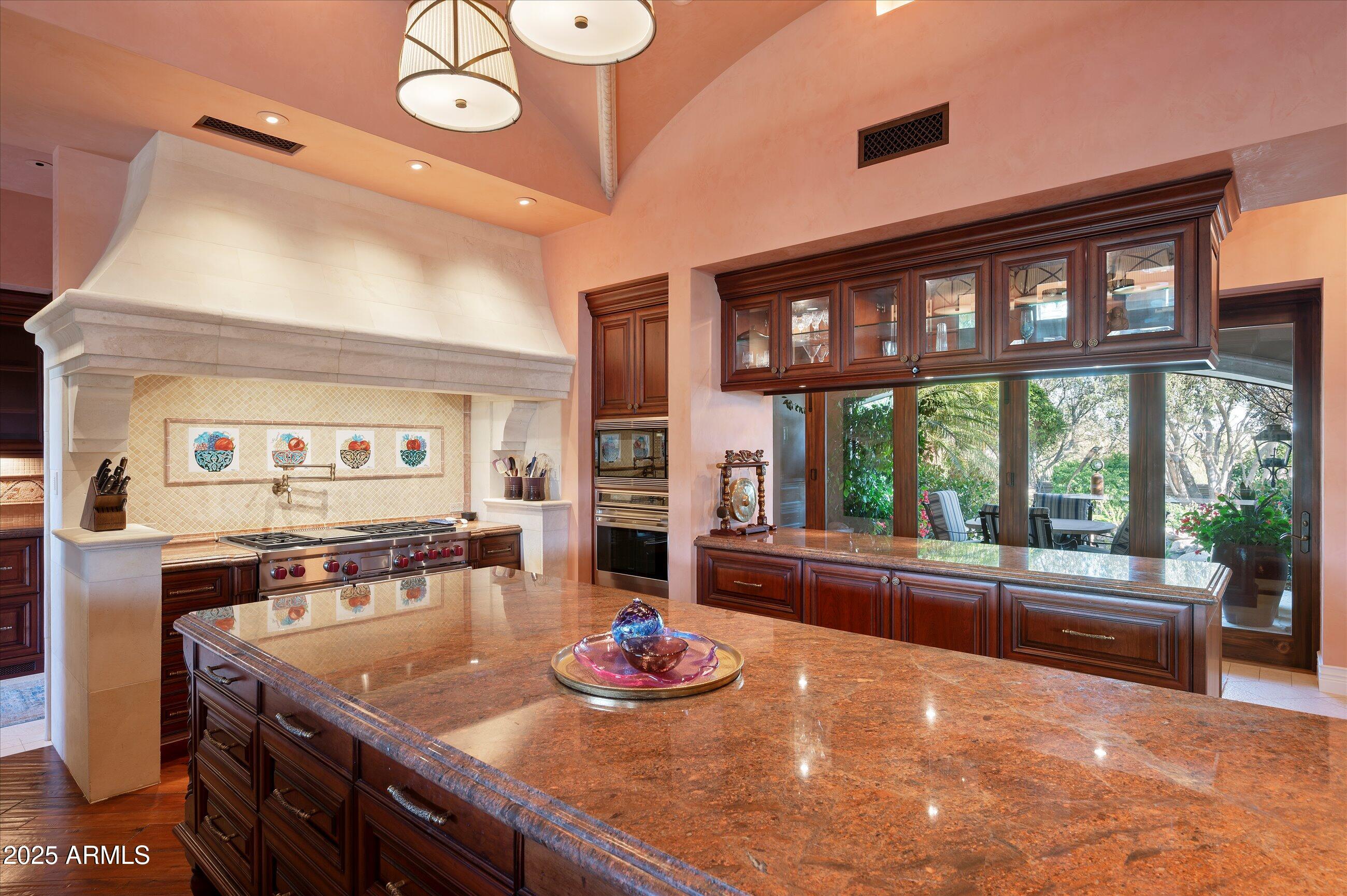 9808 E HONEY MESQUITE Drive