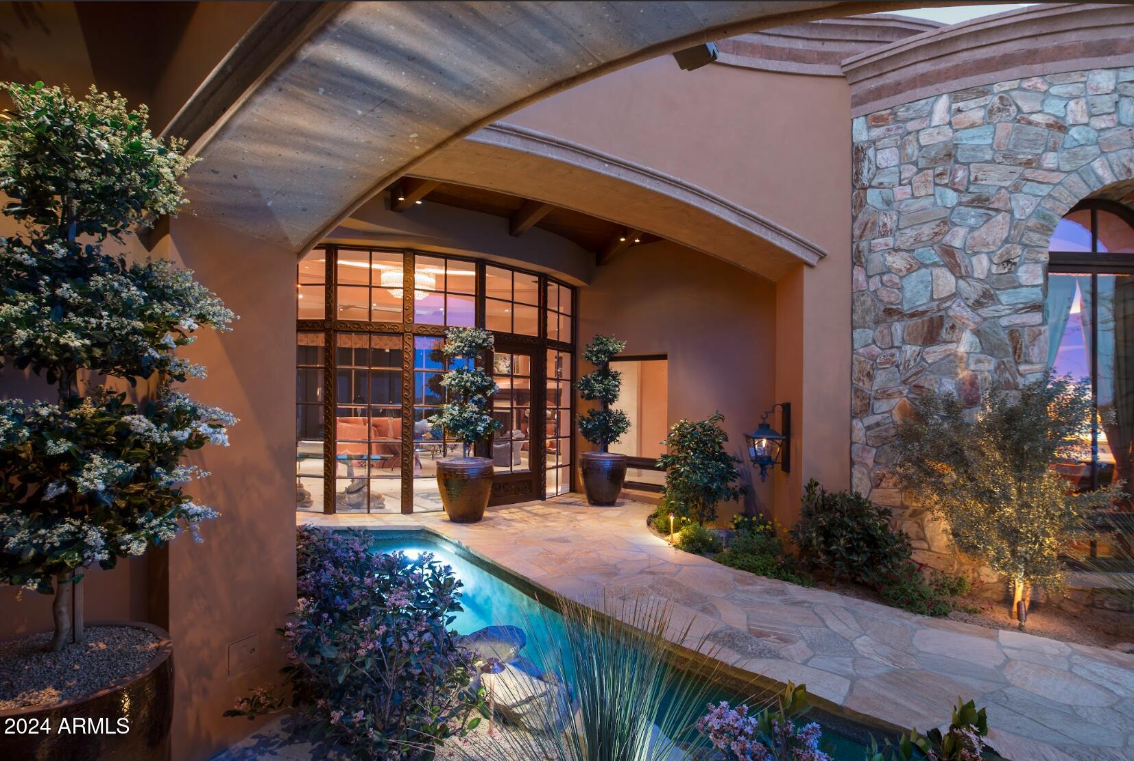 9808 E HONEY MESQUITE Drive