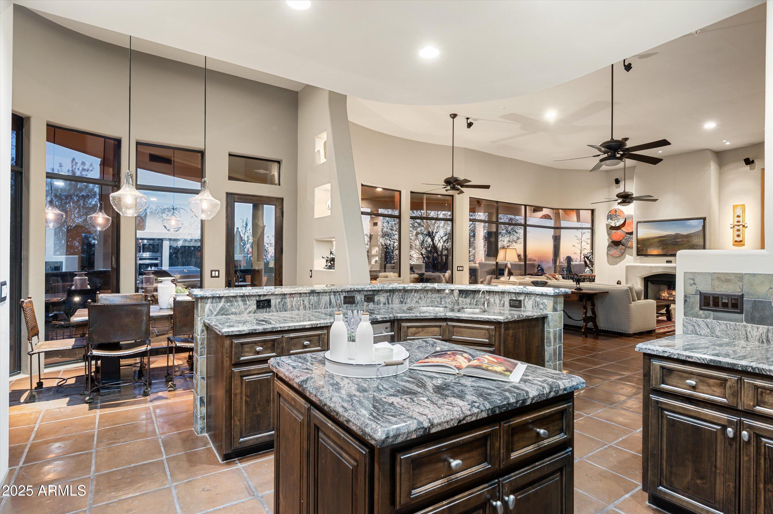 9753 E SUNDANCE Trail