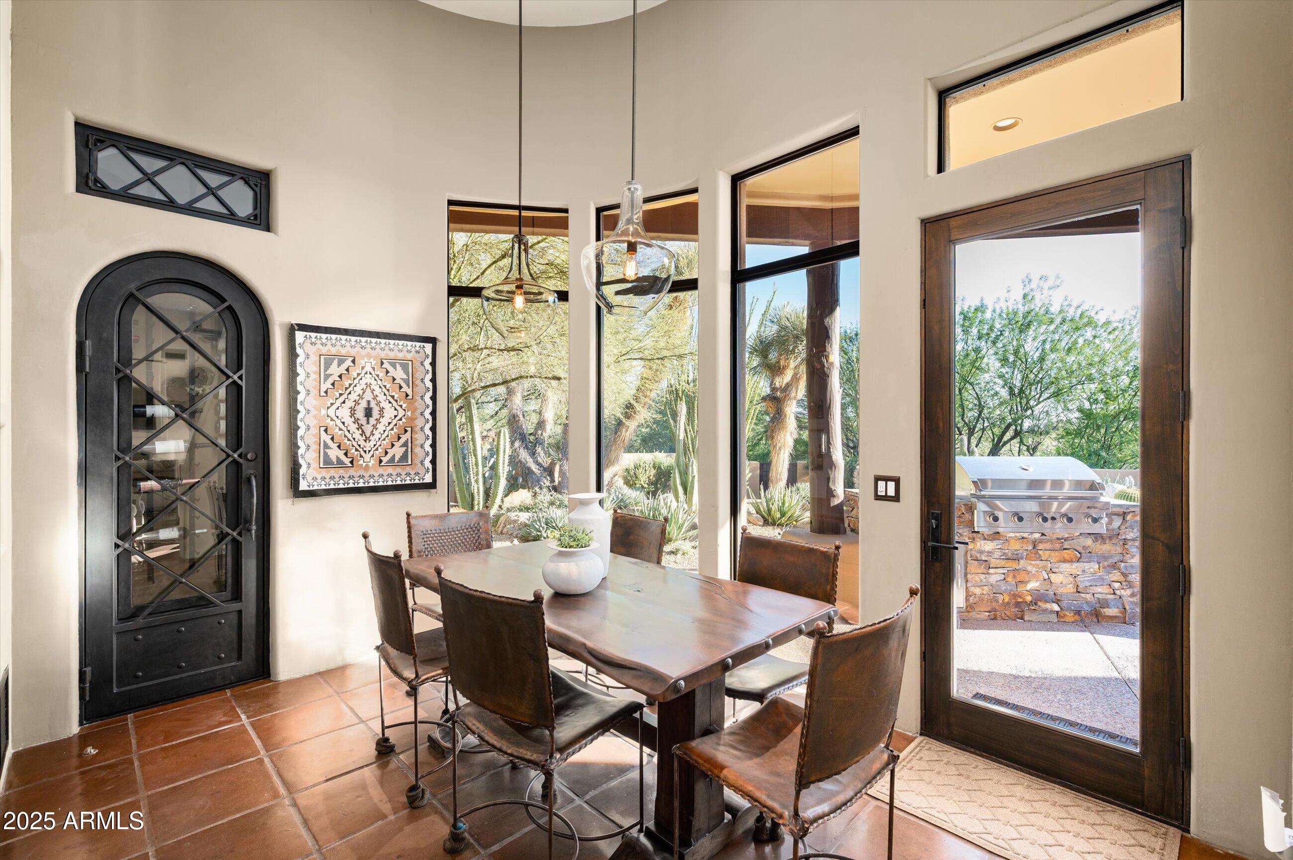 9753 E SUNDANCE Trail