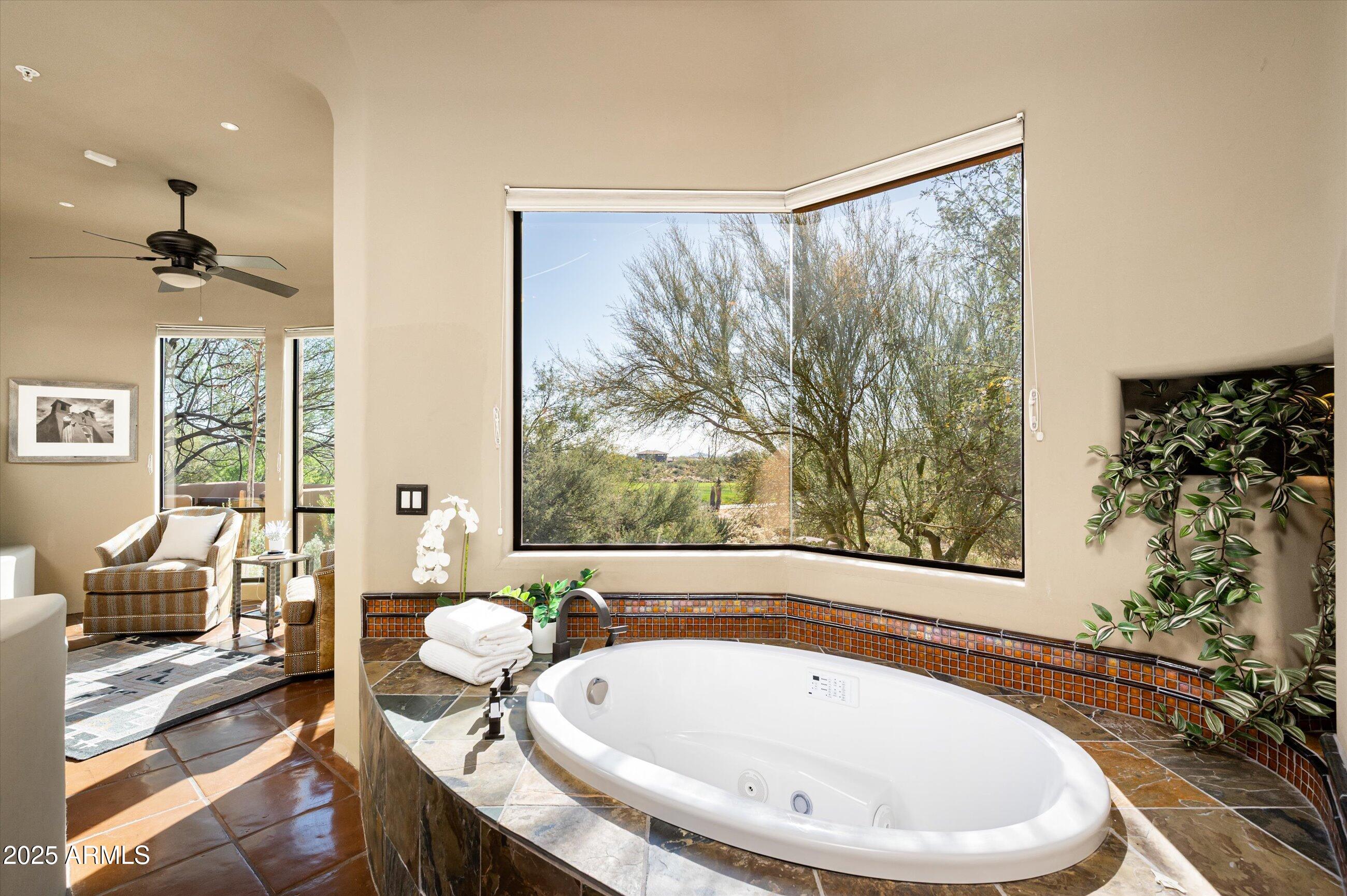 9753 E SUNDANCE Trail