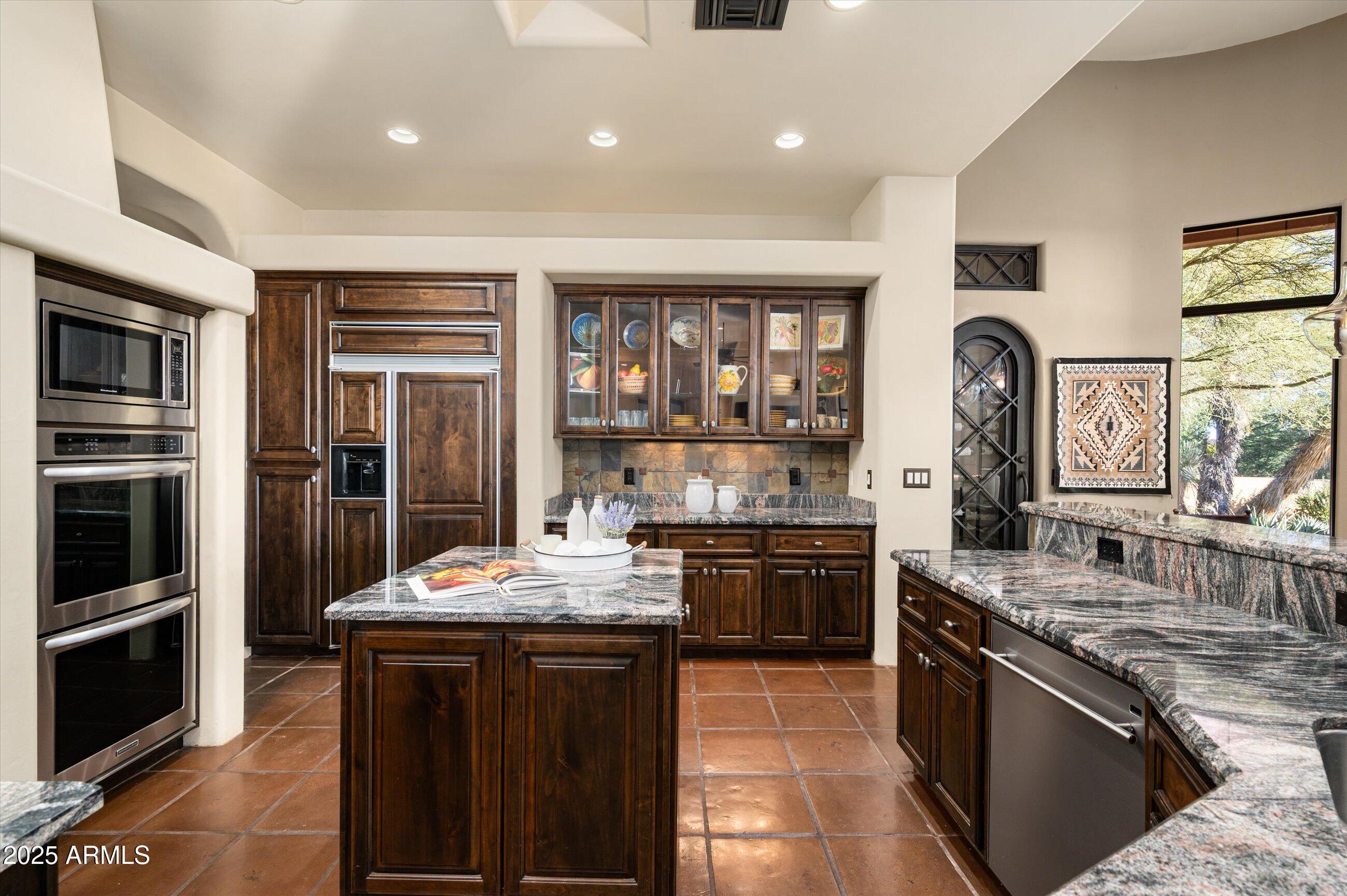 9753 E SUNDANCE Trail