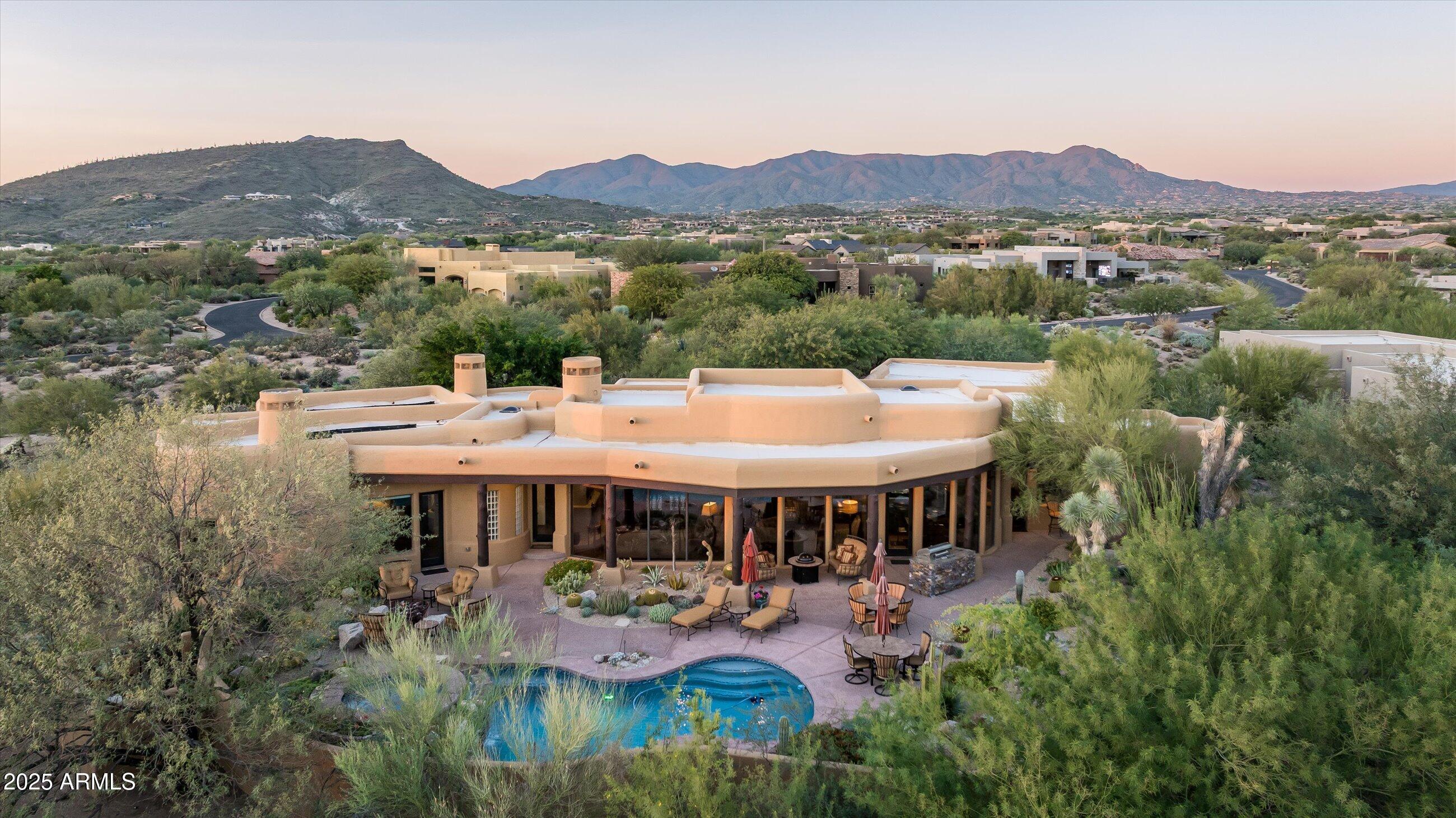 9753 E SUNDANCE Trail