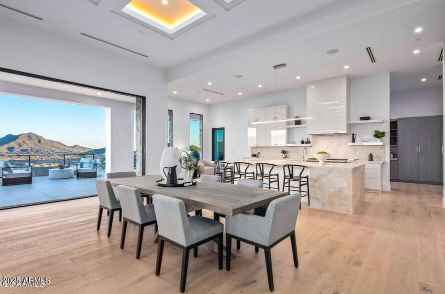 4880 E LONE MOUNTAIN Road N