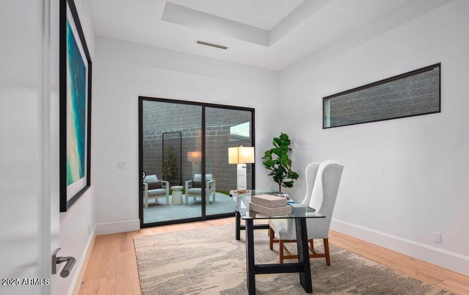 4880 E LONE MOUNTAIN Road N