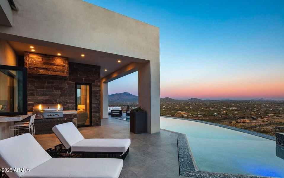 4880 E LONE MOUNTAIN Road N