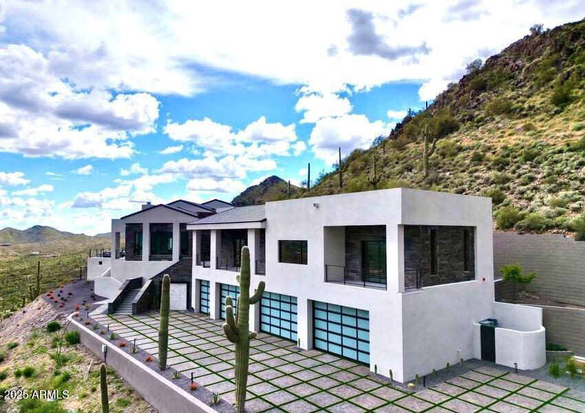 4880 E LONE MOUNTAIN Road N