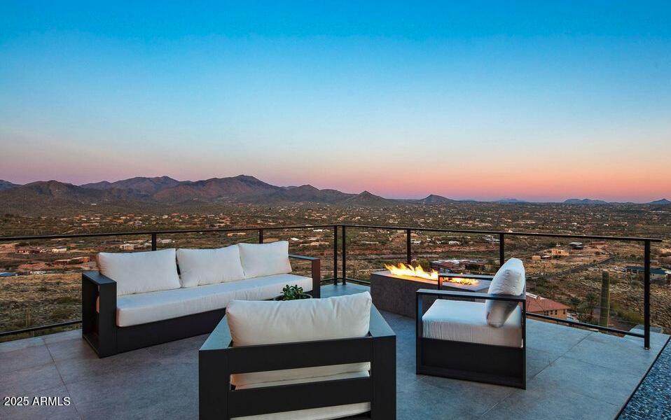 4880 E LONE MOUNTAIN Road N