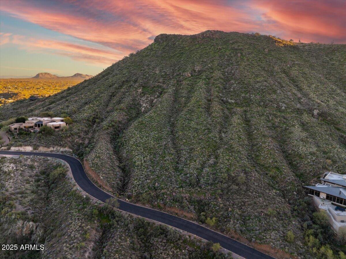 9415 E AW TILLINGHAST Road 29