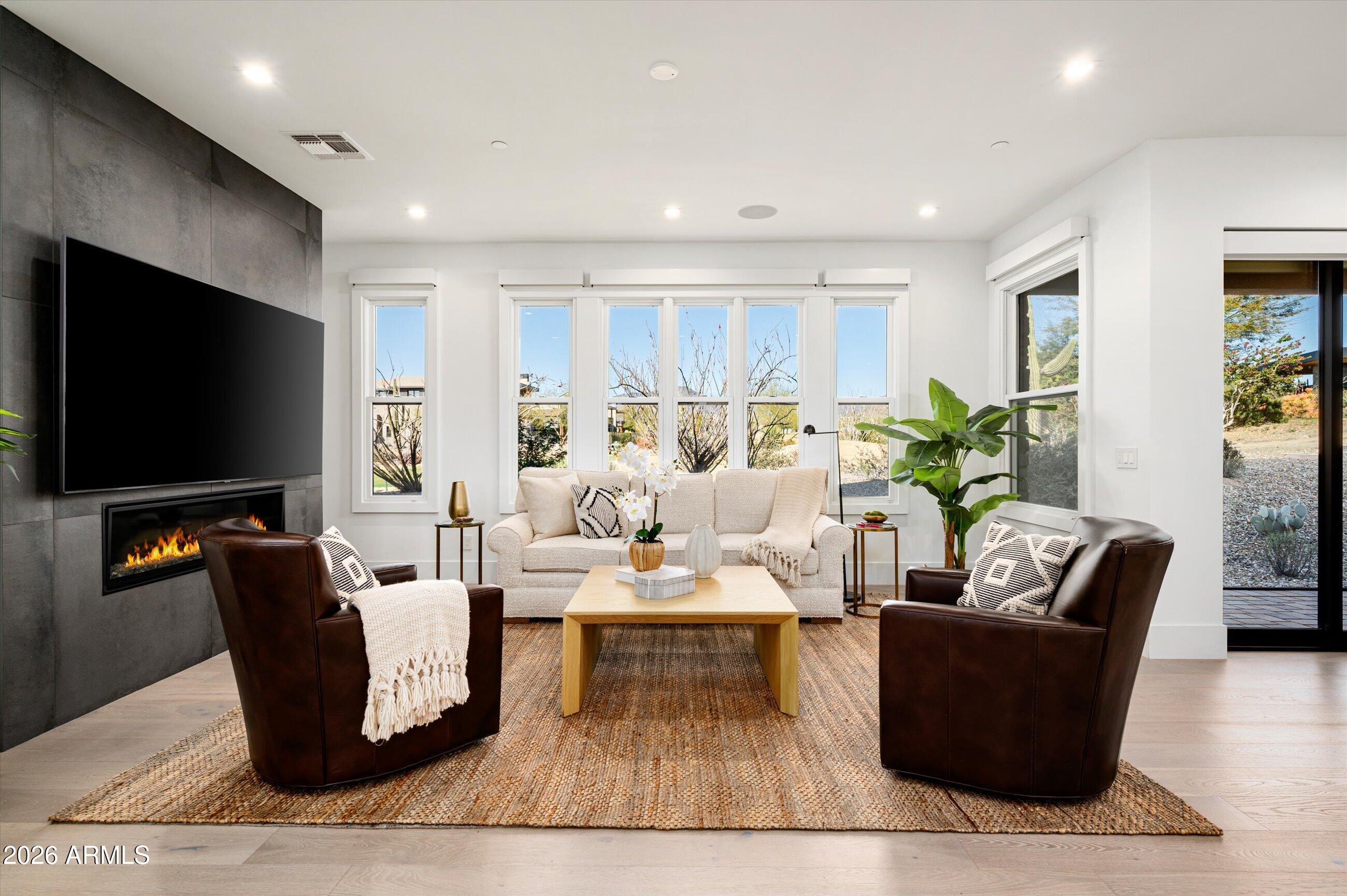 37200 N CAVE CREEK Road 1108