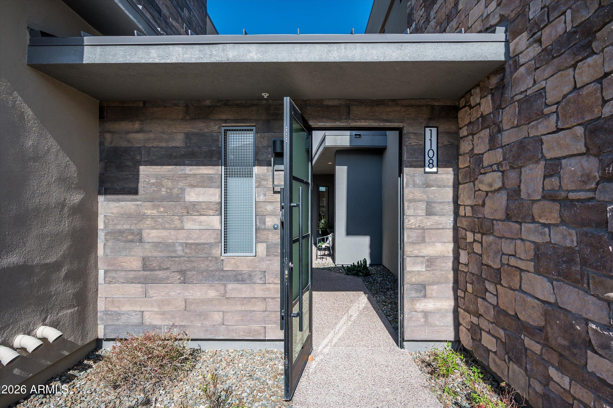 37200 N CAVE CREEK Road 1108