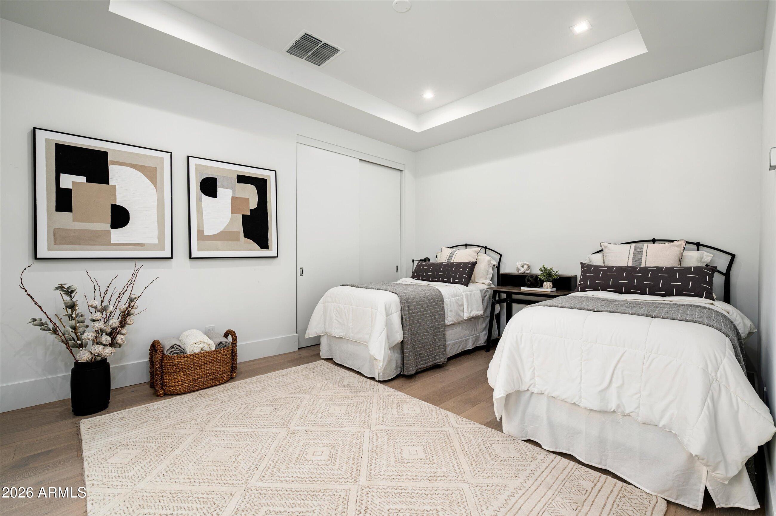 37200 N CAVE CREEK Road 1108