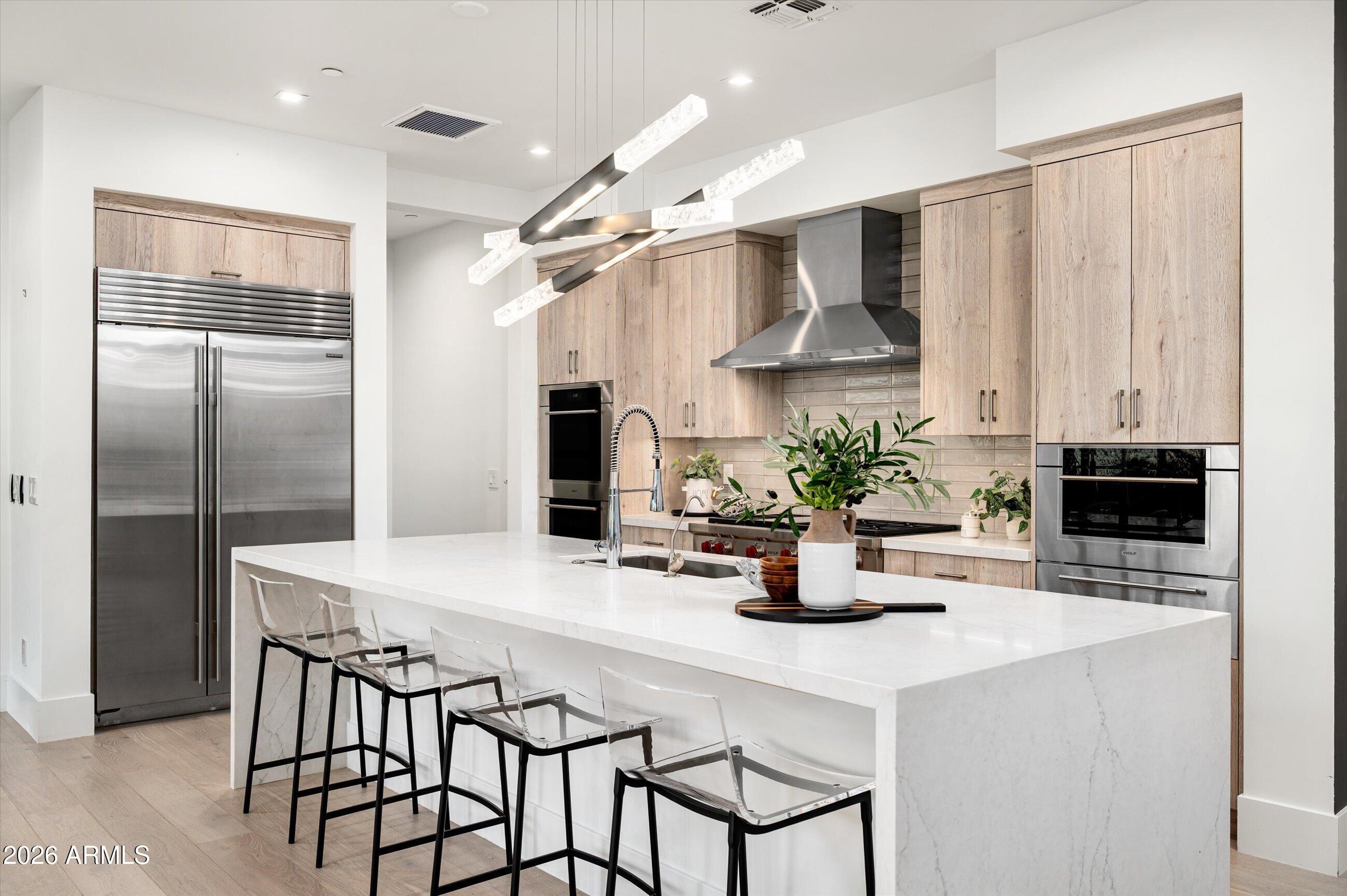 37200 N CAVE CREEK Road 1108