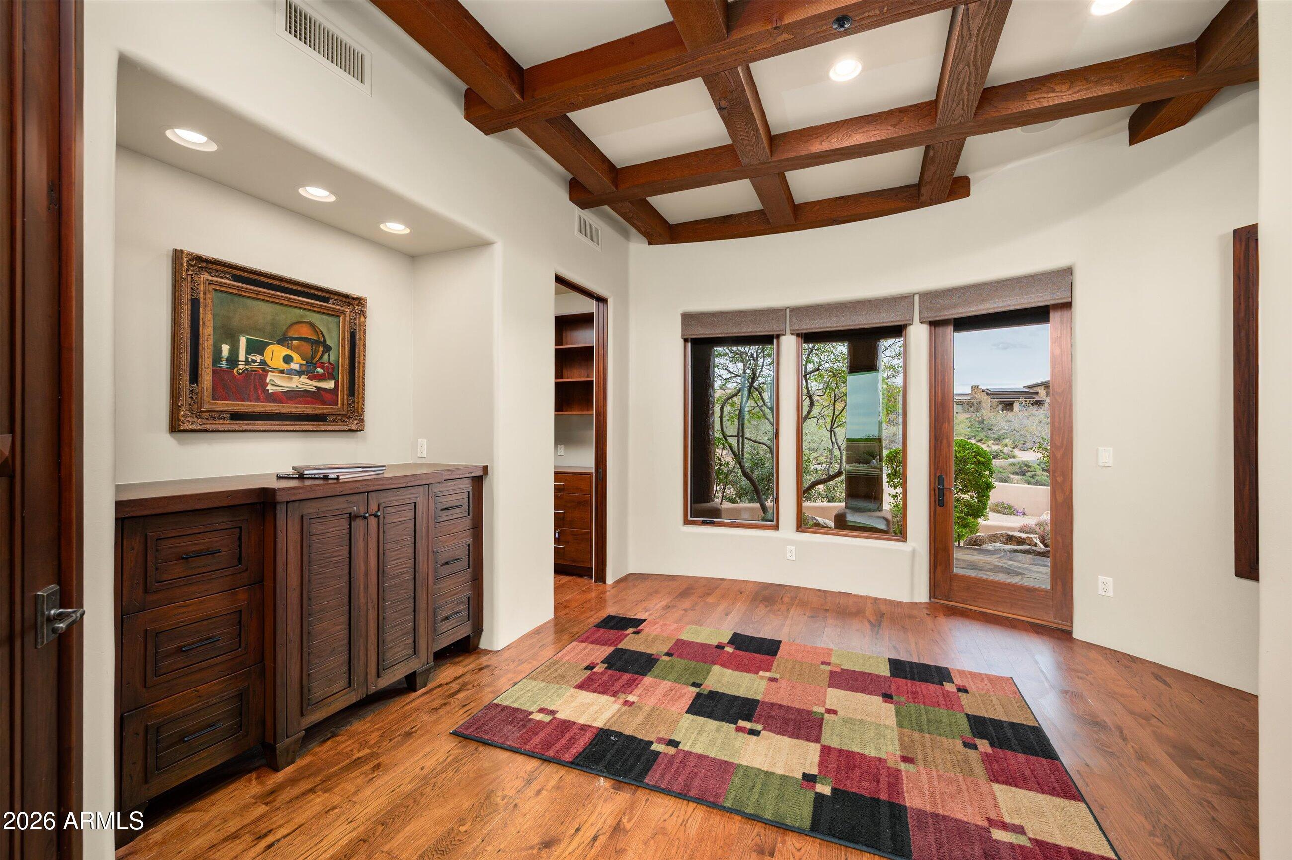 11105 E TAMARISK Way