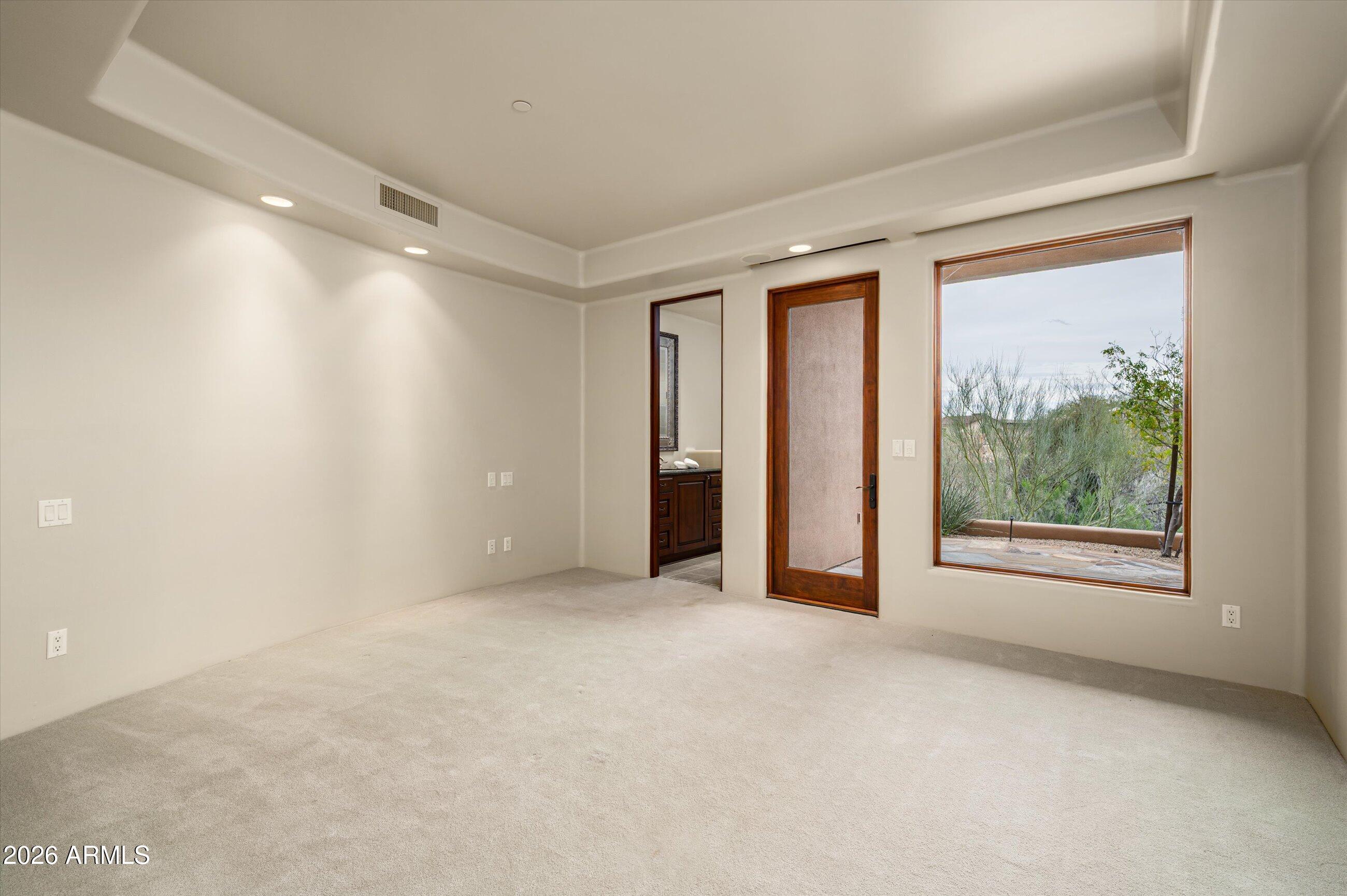 11105 E TAMARISK Way