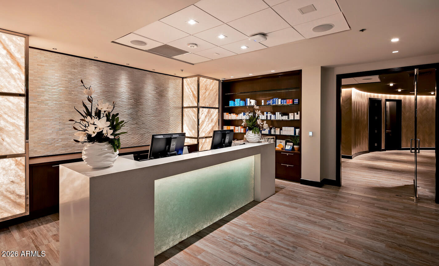 11105 E TAMARISK Way