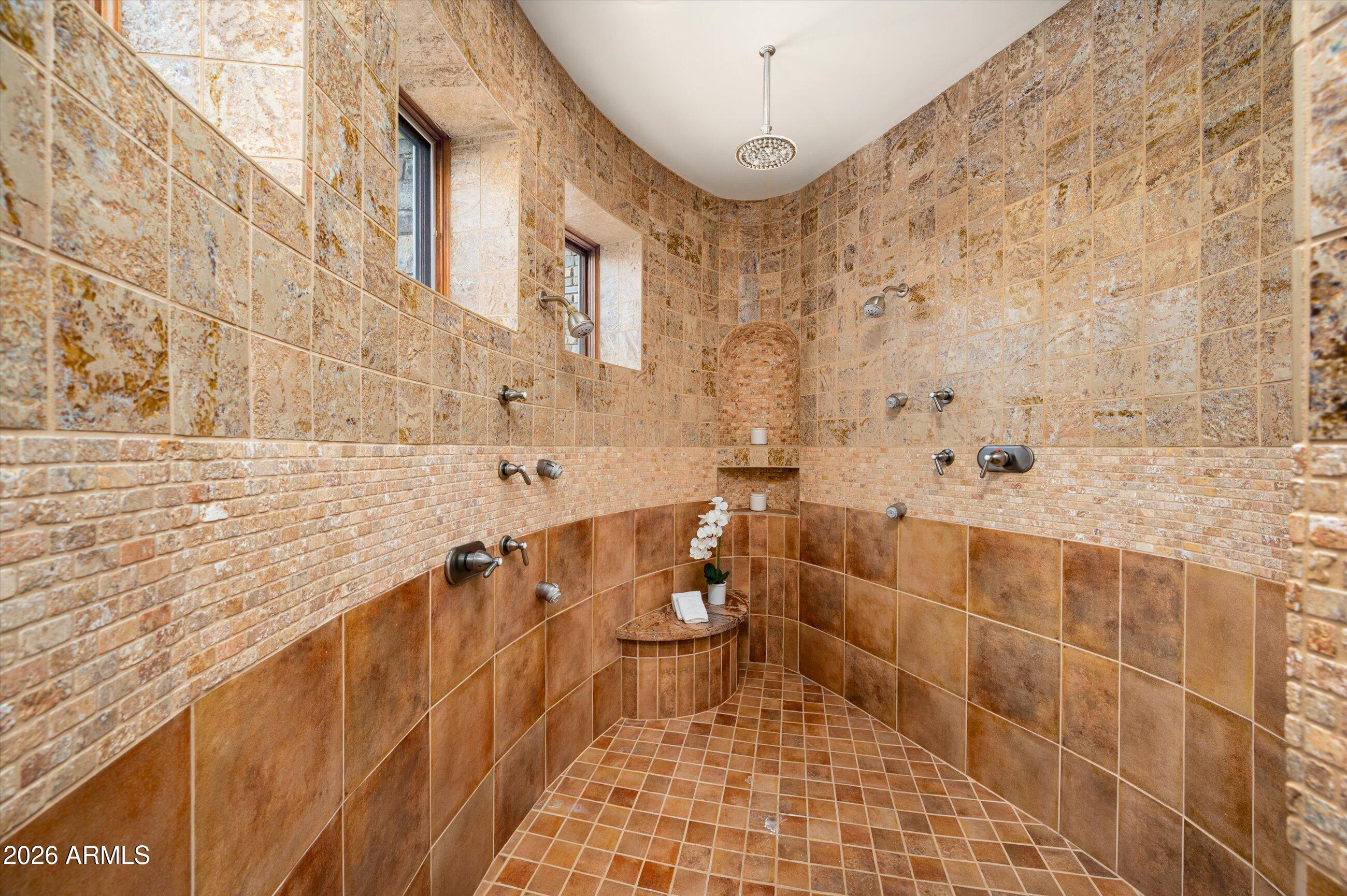 11105 E TAMARISK Way