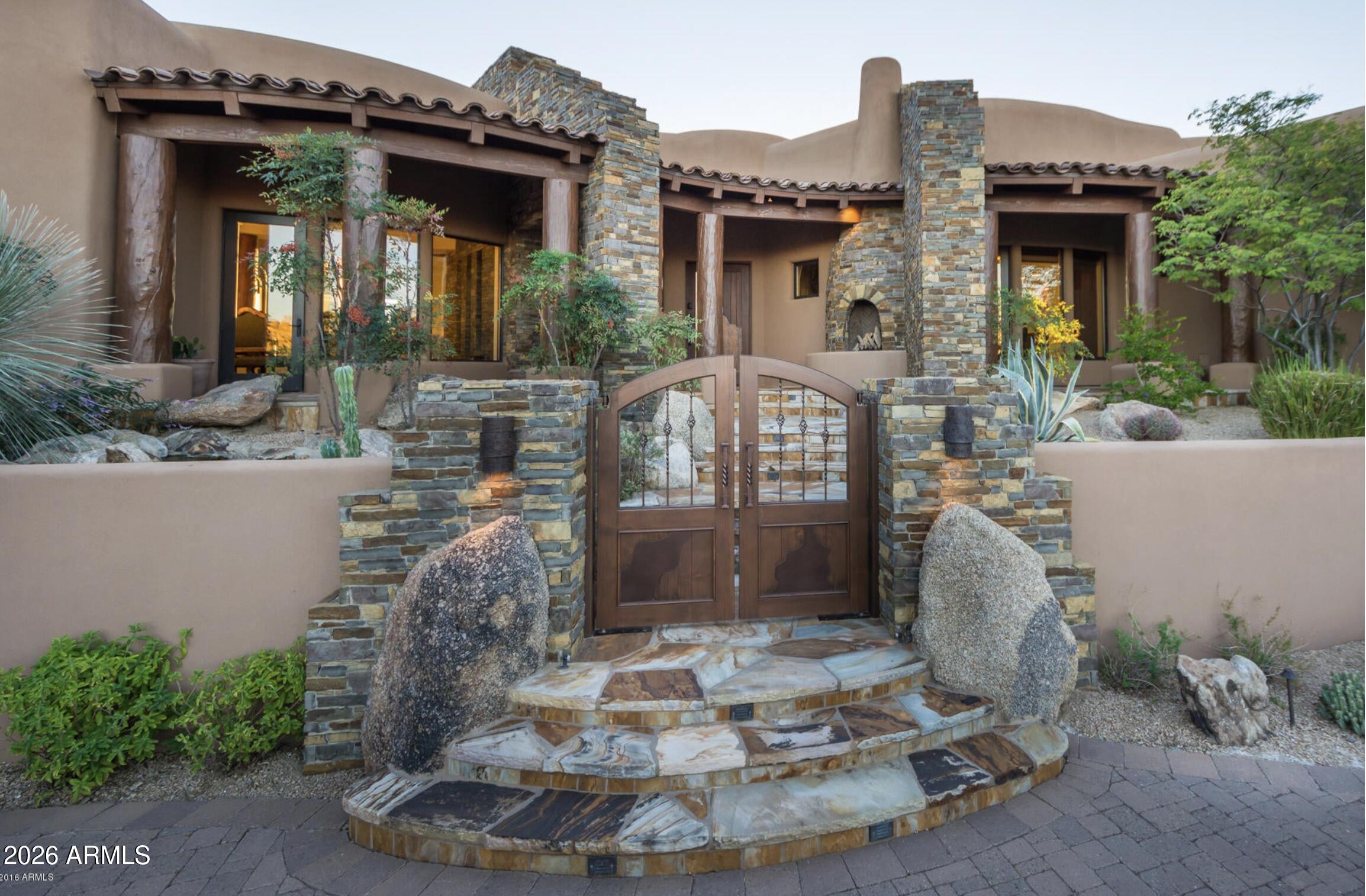 11105 E TAMARISK Way