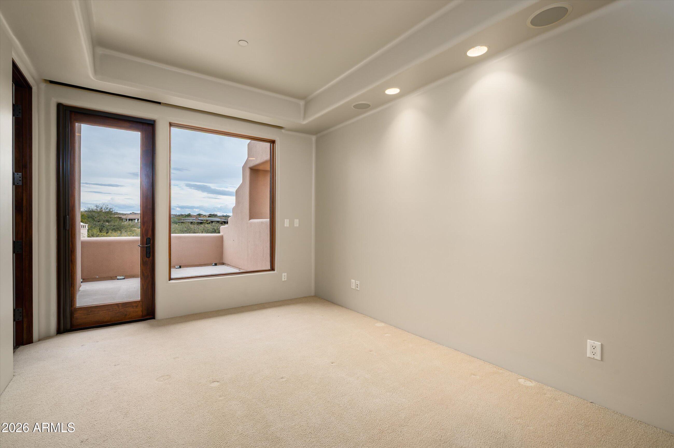 11105 E TAMARISK Way