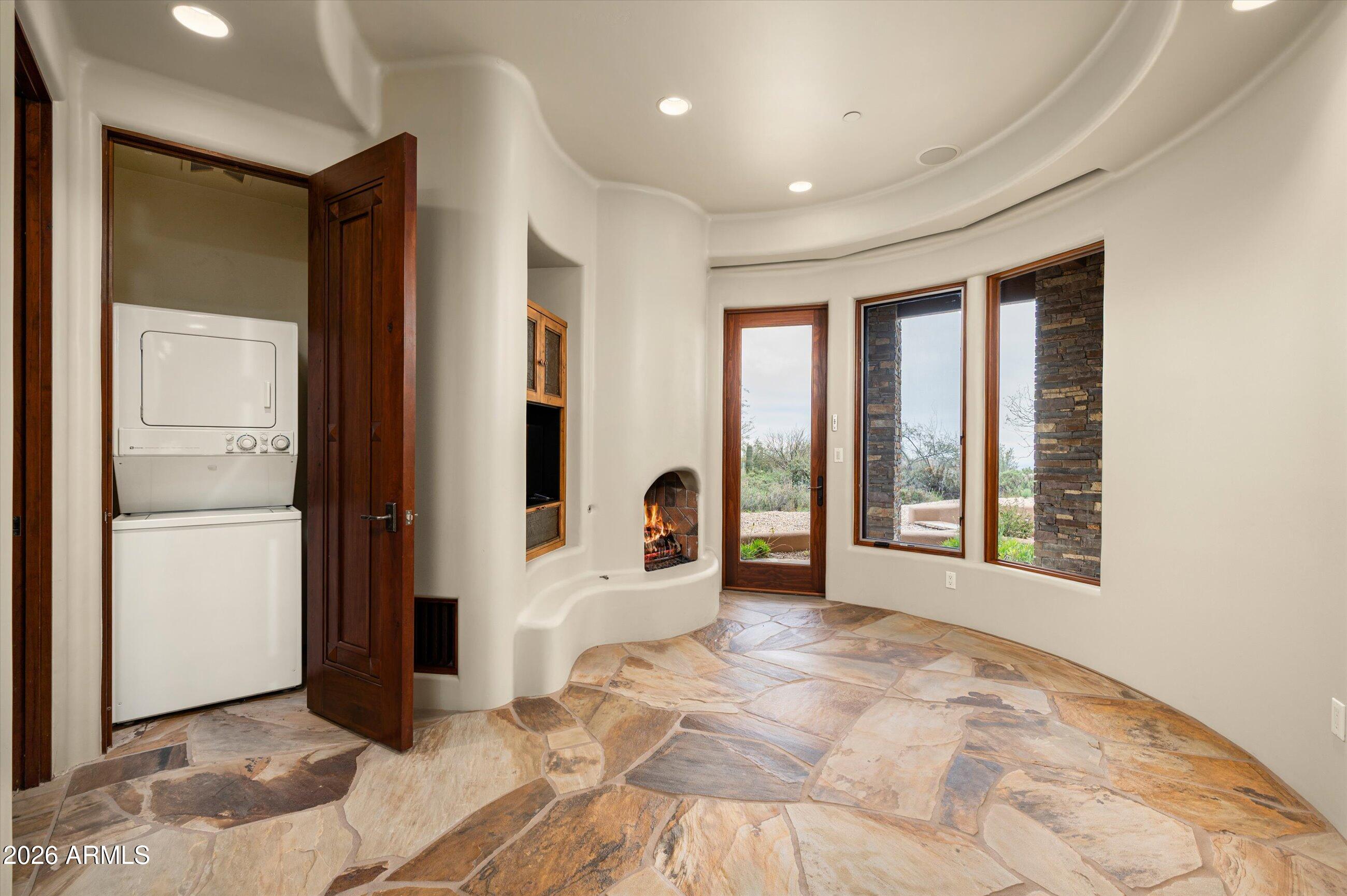 11105 E TAMARISK Way