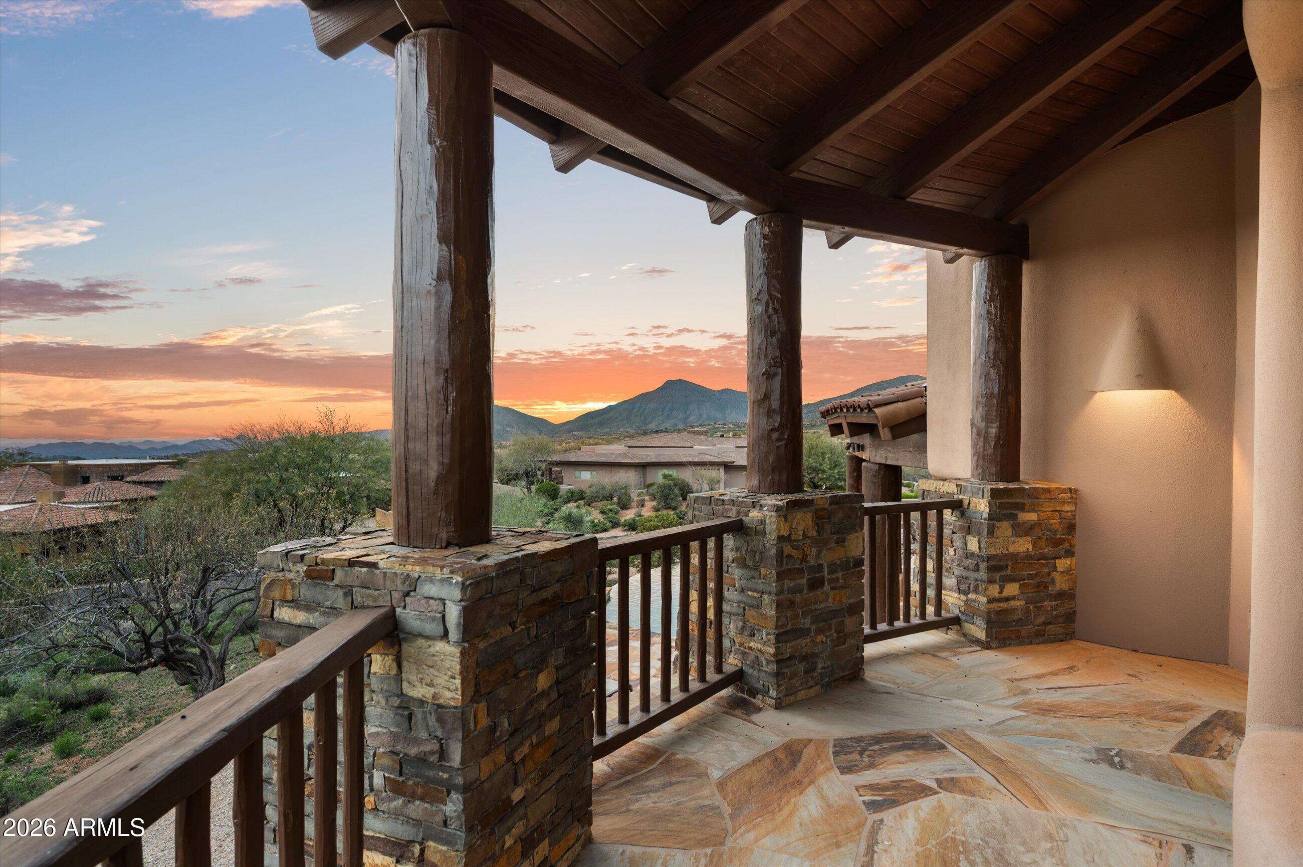 11105 E TAMARISK Way