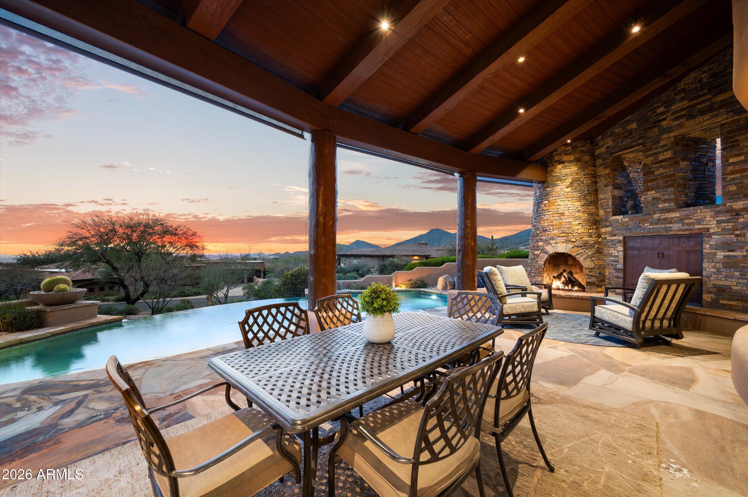 11105 E TAMARISK Way