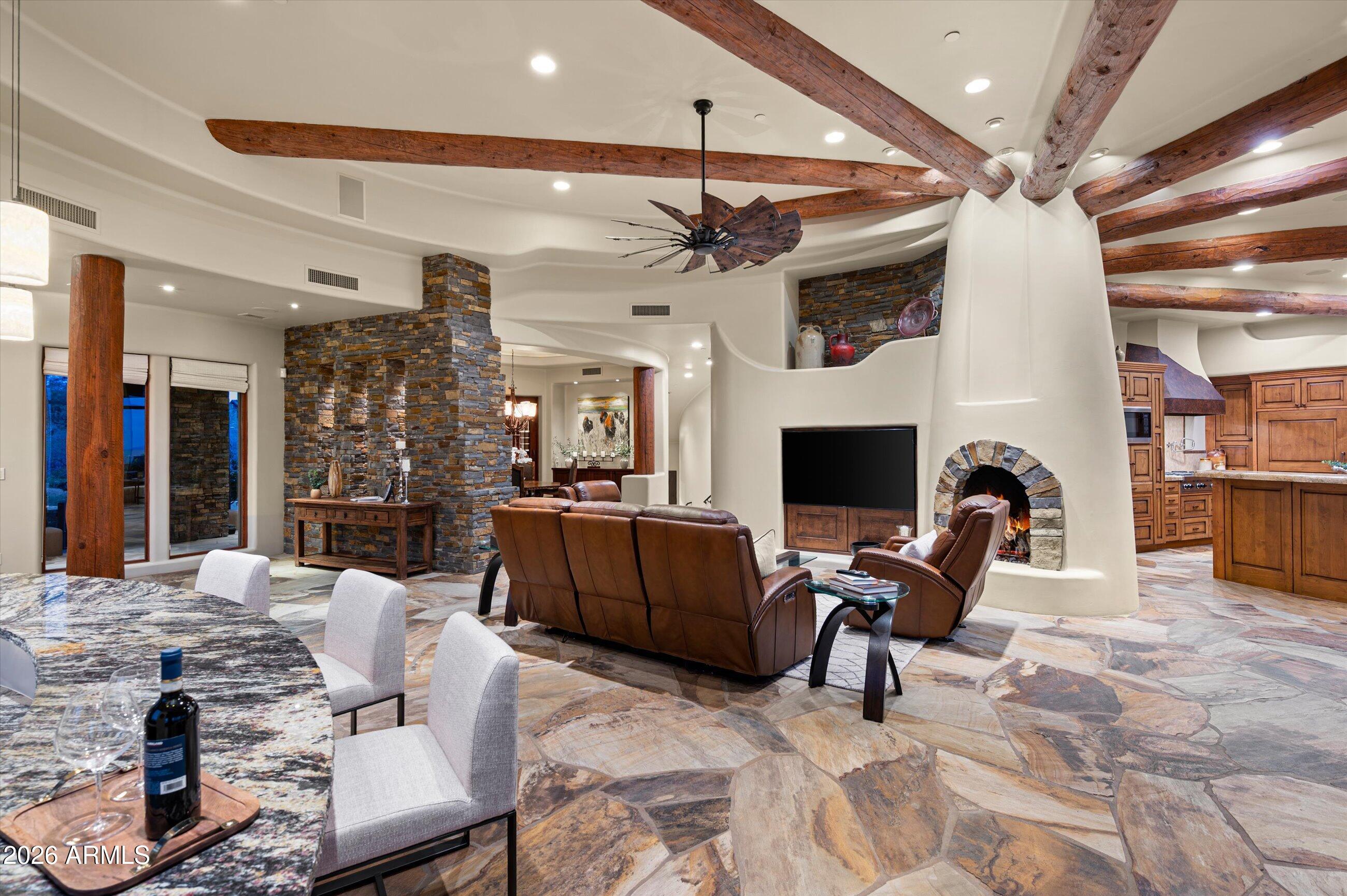 11105 E TAMARISK Way