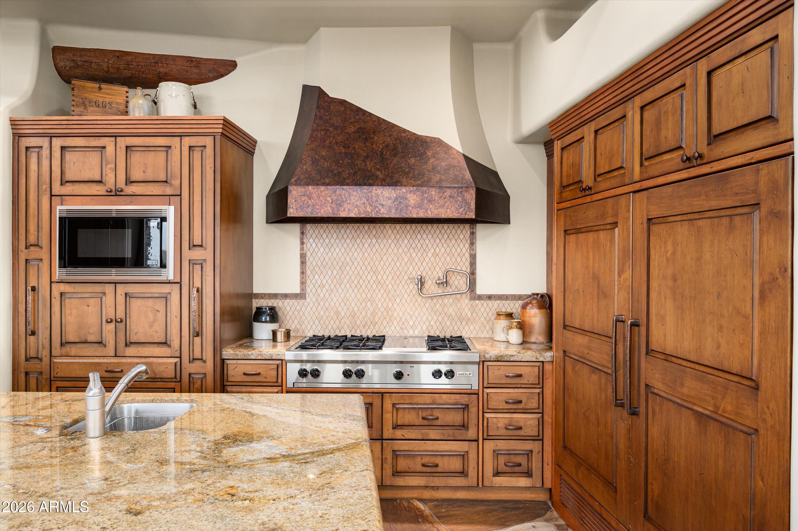 11105 E TAMARISK Way