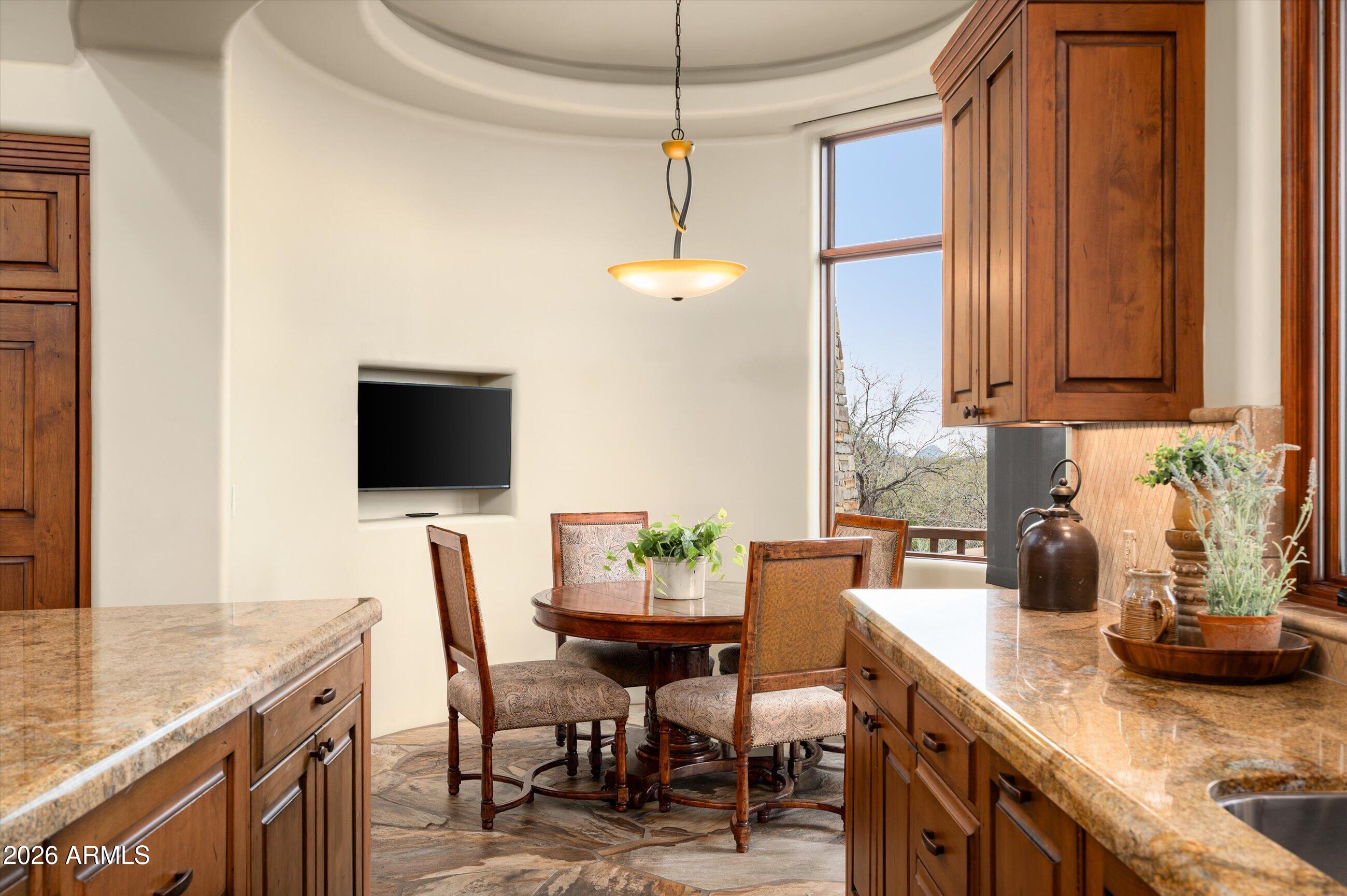 11105 E TAMARISK Way