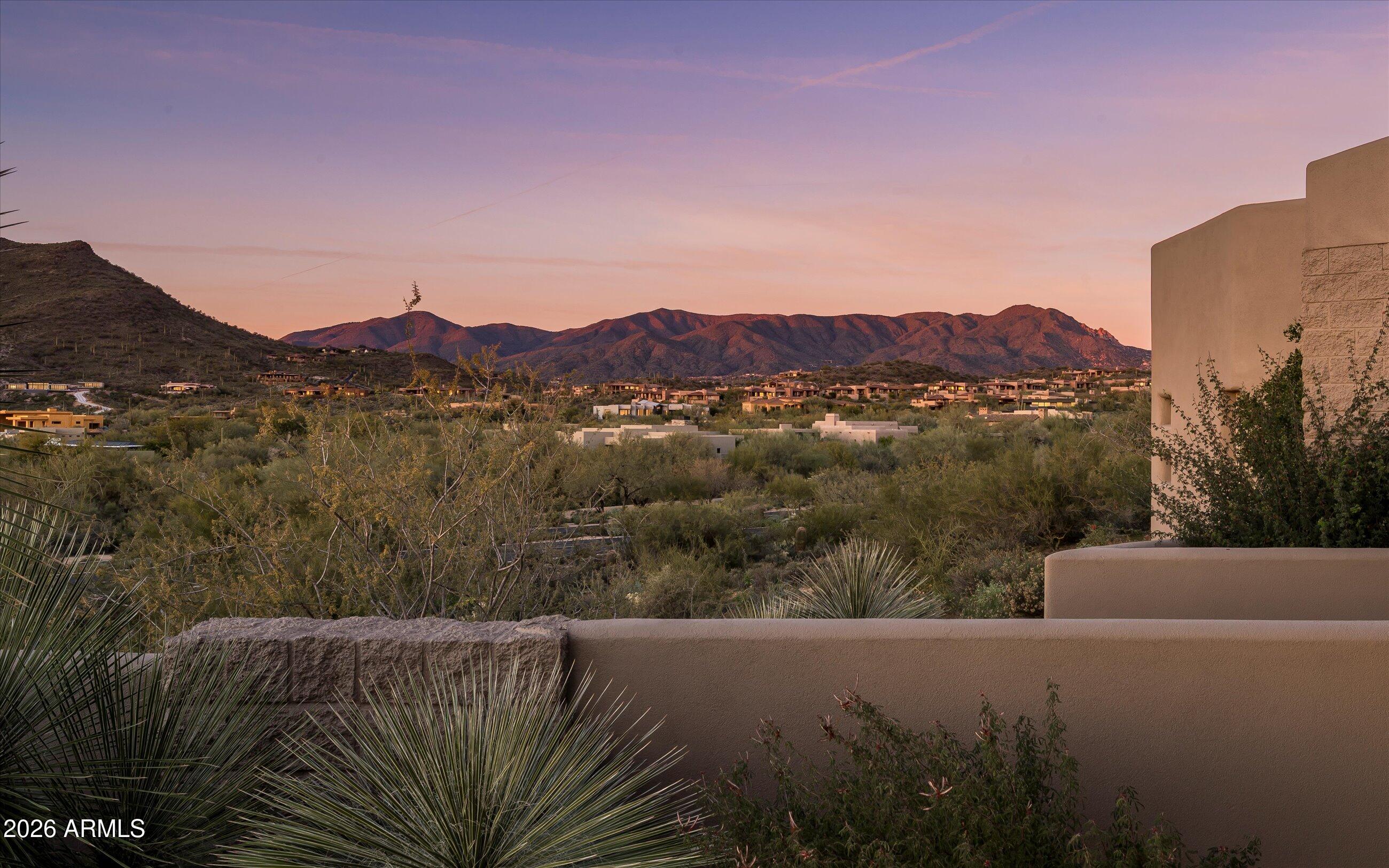 9760 E SKYLINE Court