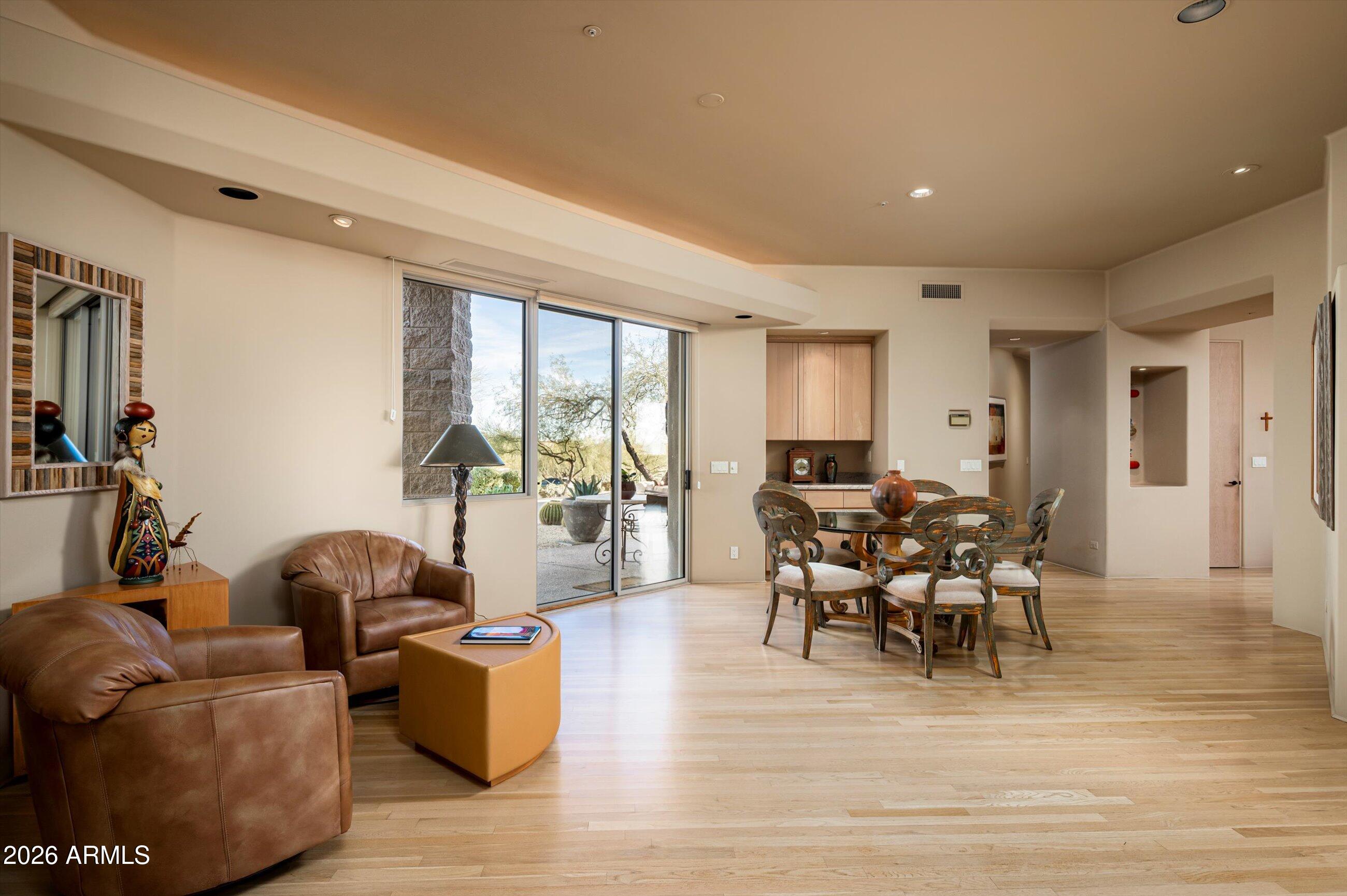 9760 E SKYLINE Court