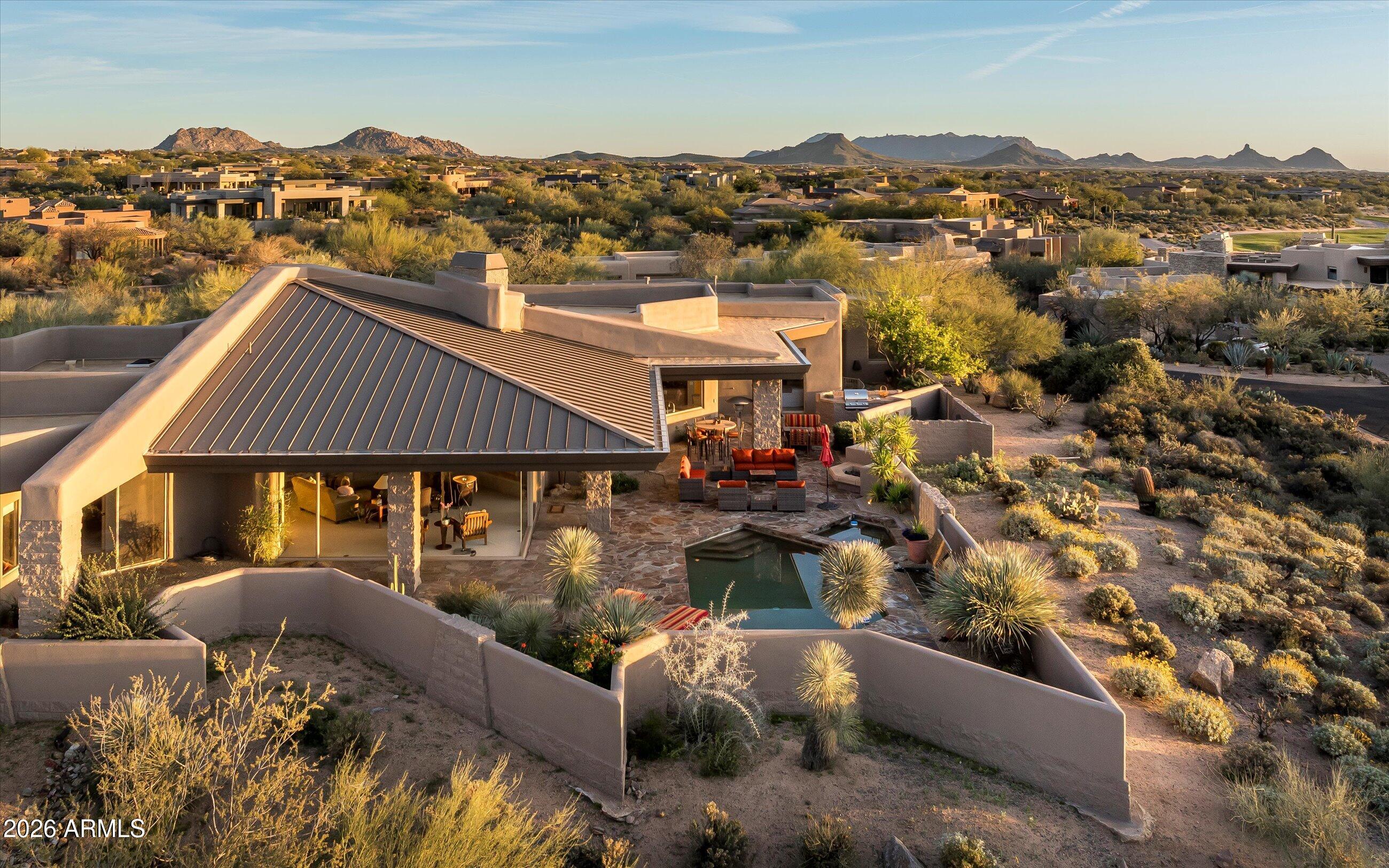 9760 E SKYLINE Court