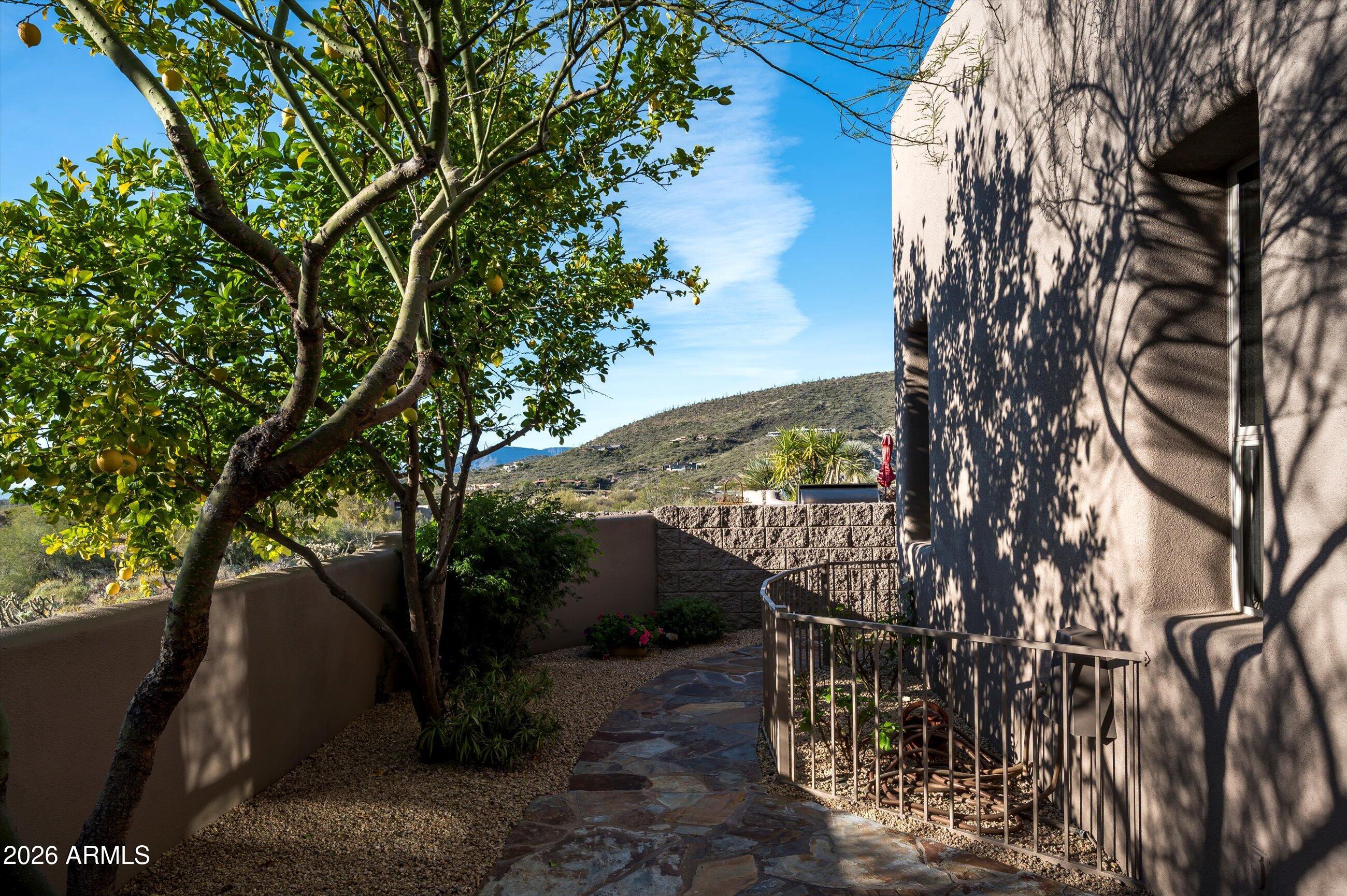 9760 E SKYLINE Court