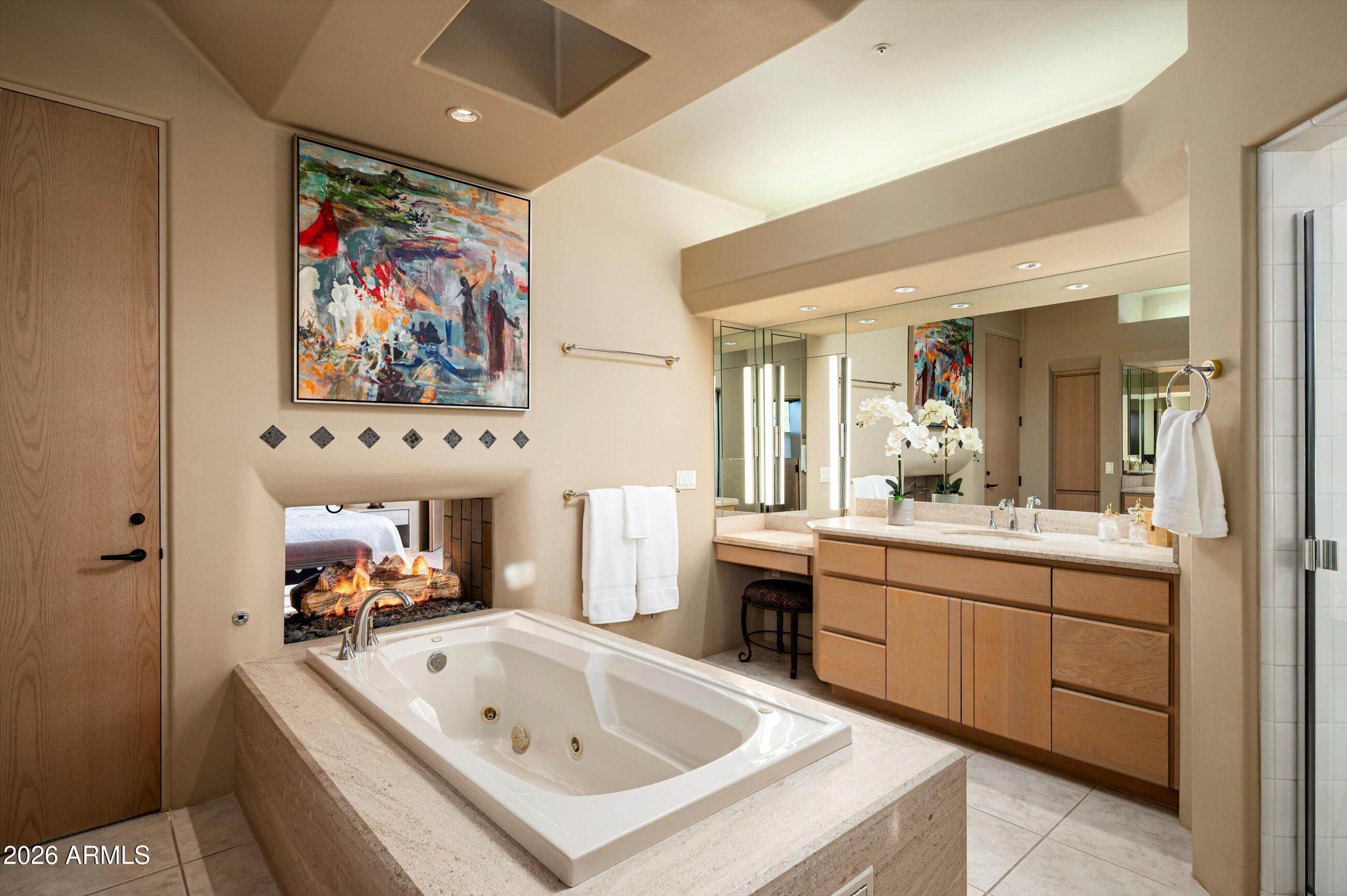 9760 E SKYLINE Court