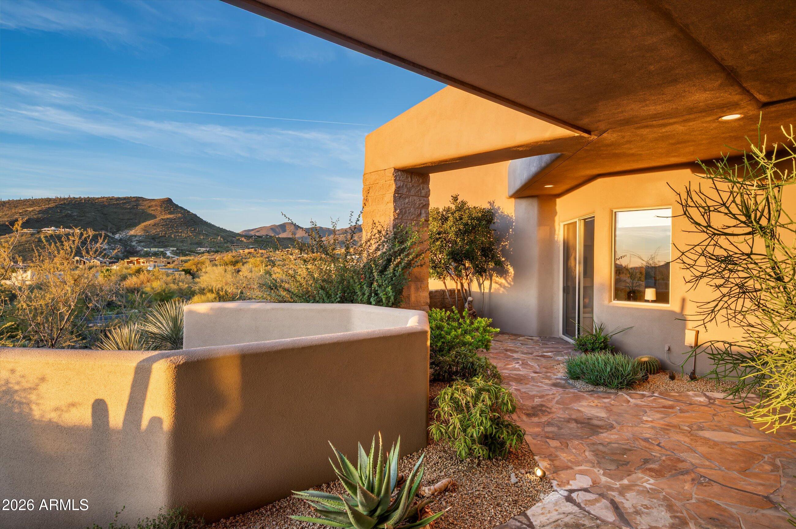 9760 E SKYLINE Court