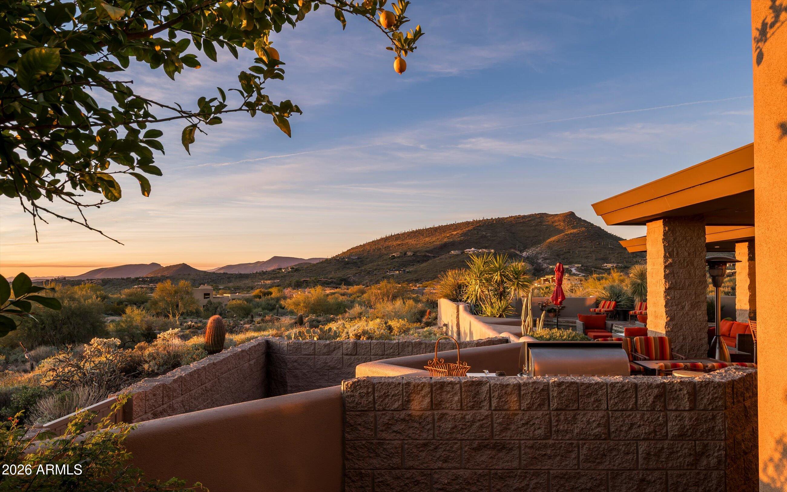 9760 E SKYLINE Court