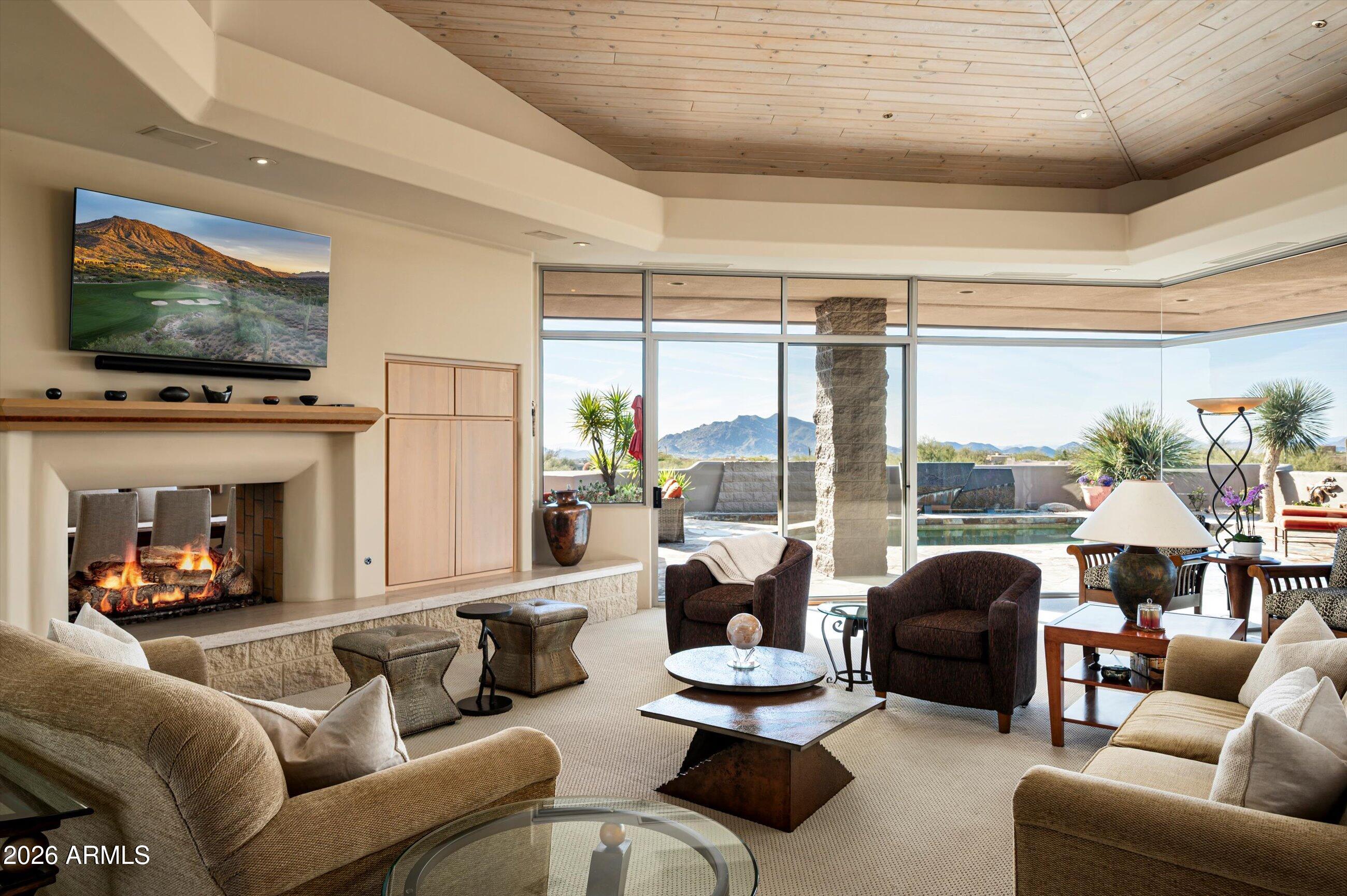 9760 E SKYLINE Court