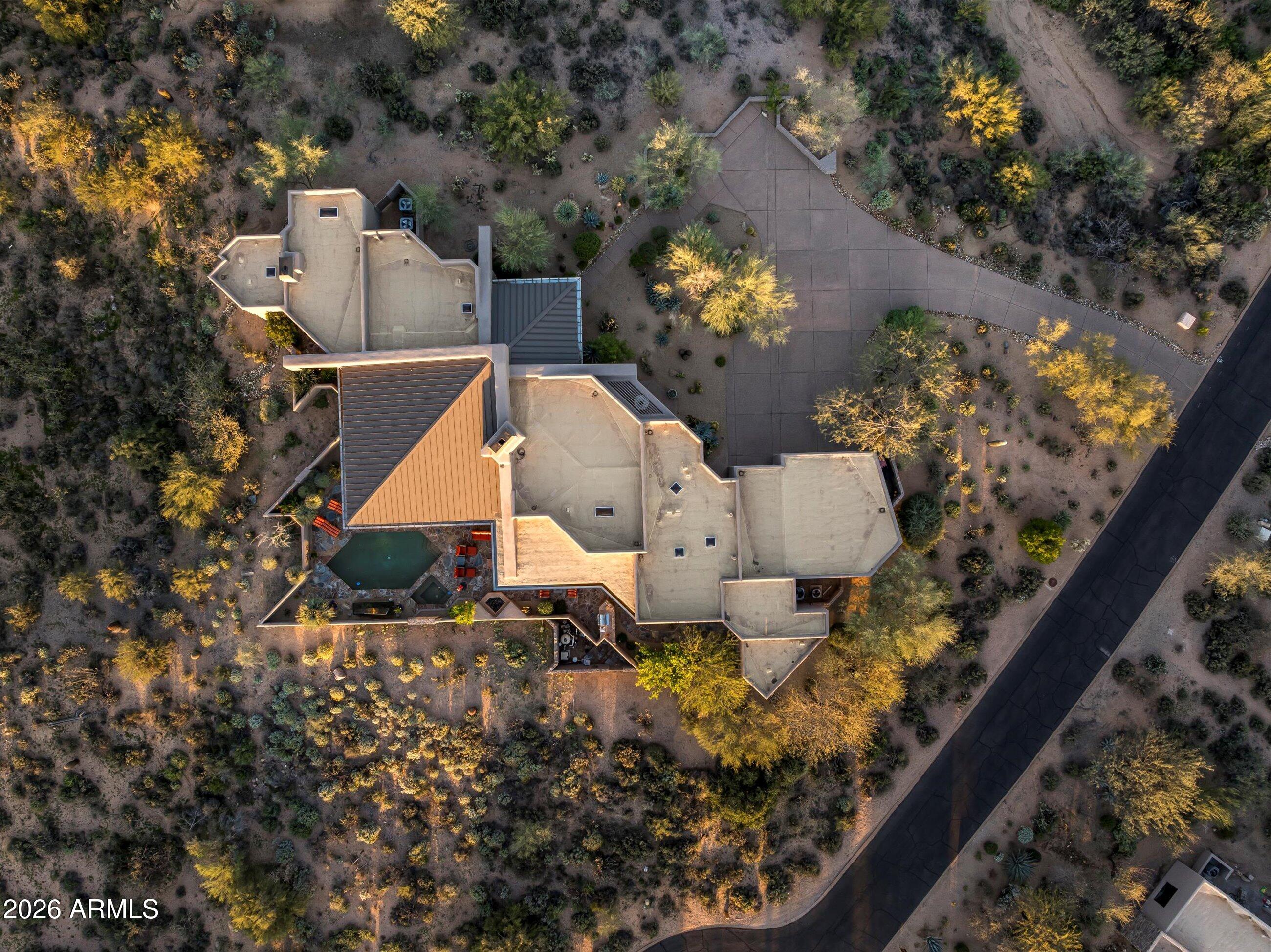 9760 E SKYLINE Court