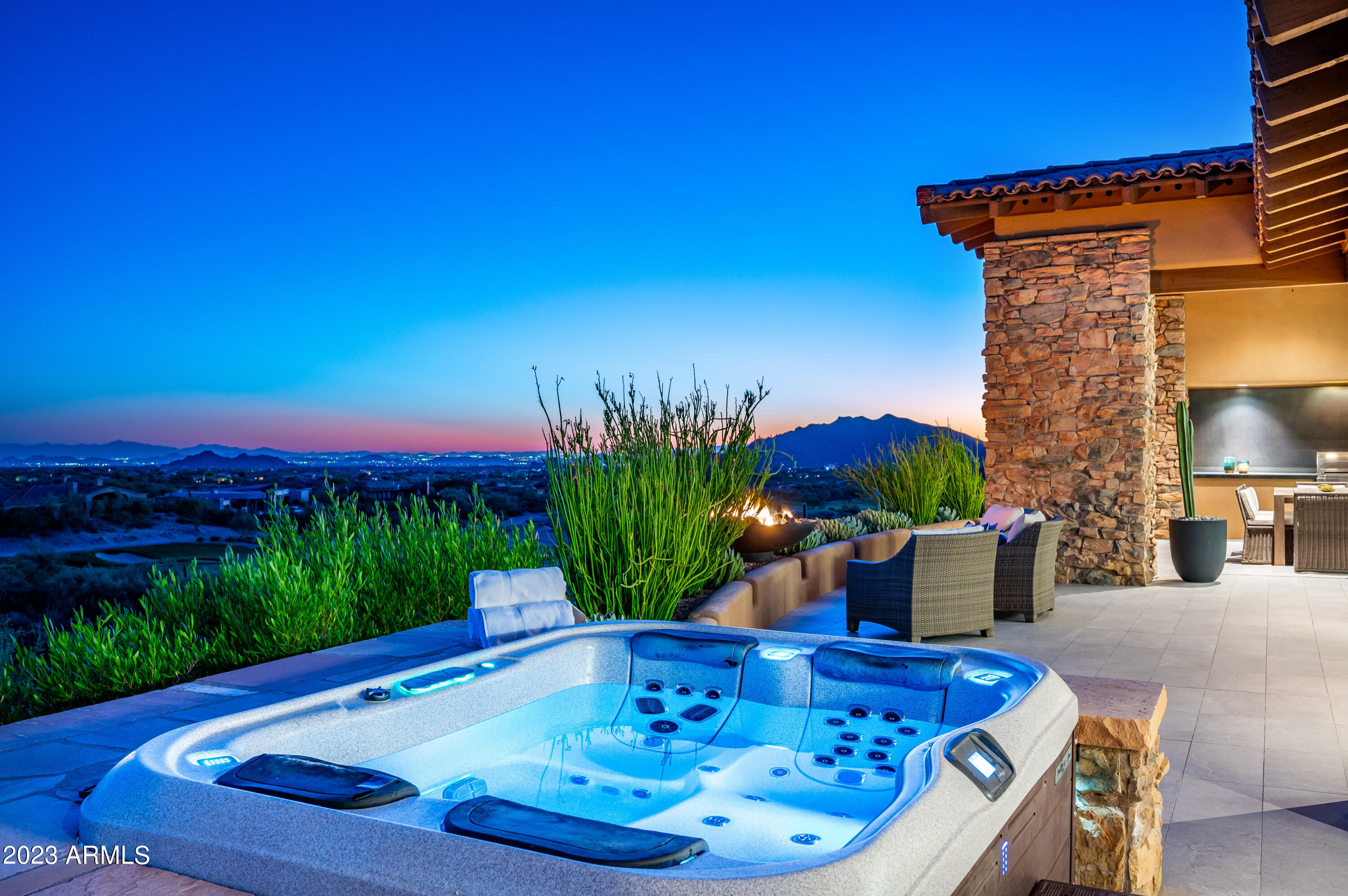 9795 E FORGOTTEN HILLS Drive