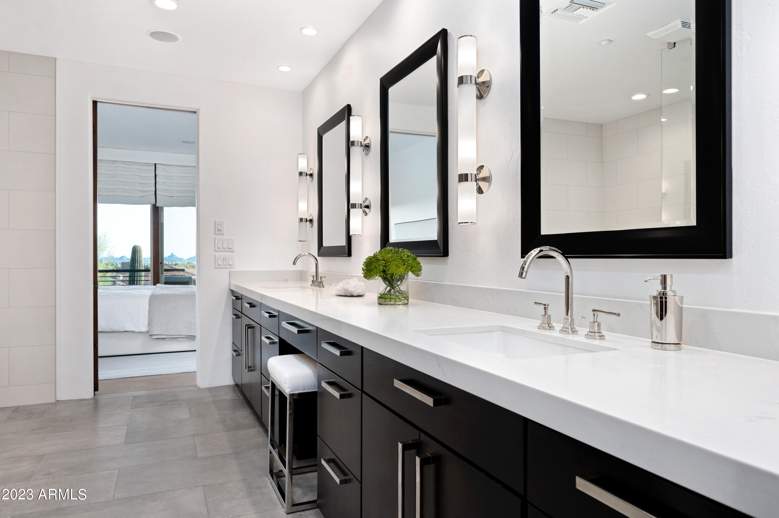 9795 E FORGOTTEN HILLS Drive