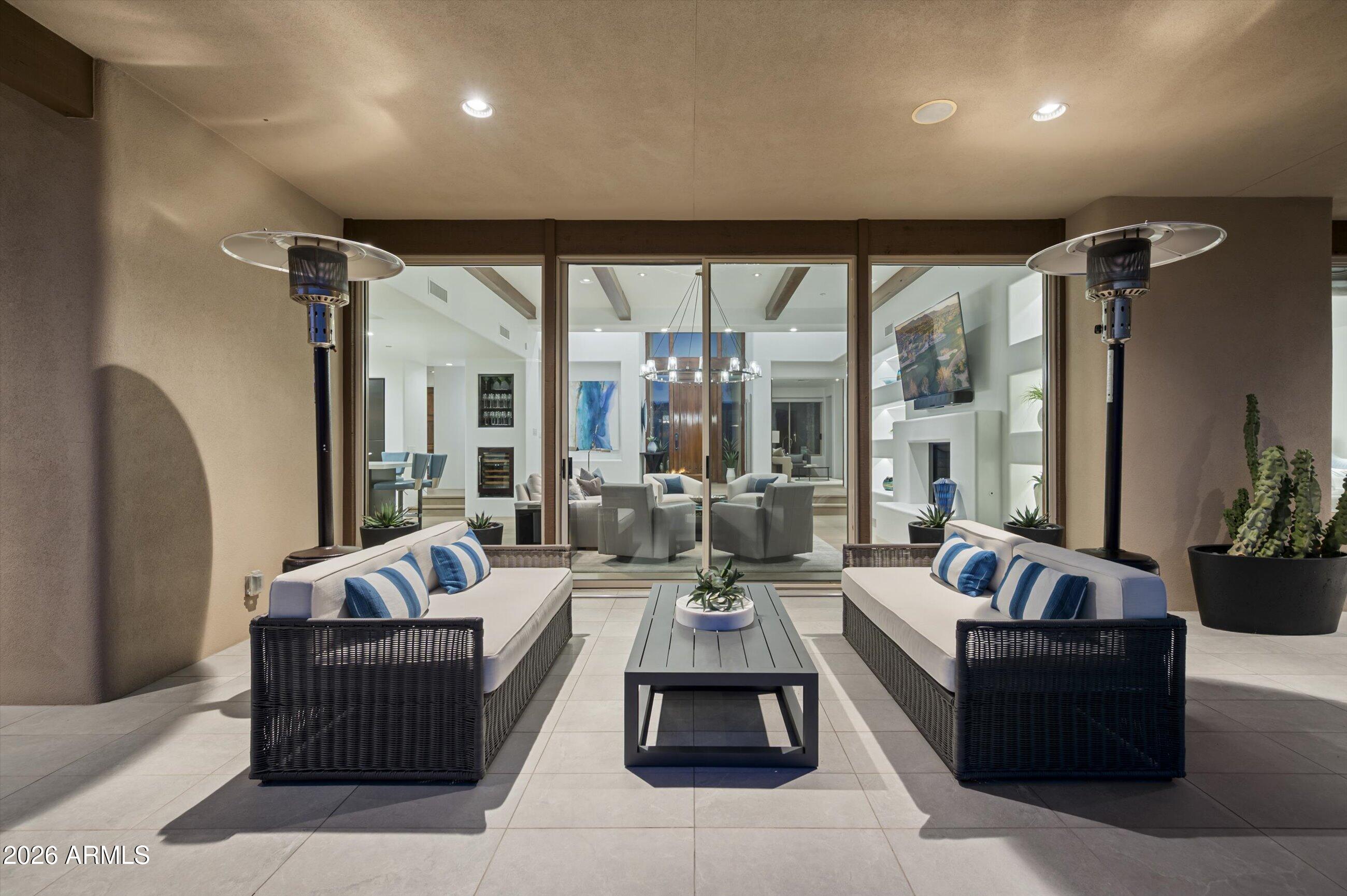 9795 E FORGOTTEN HILLS Drive