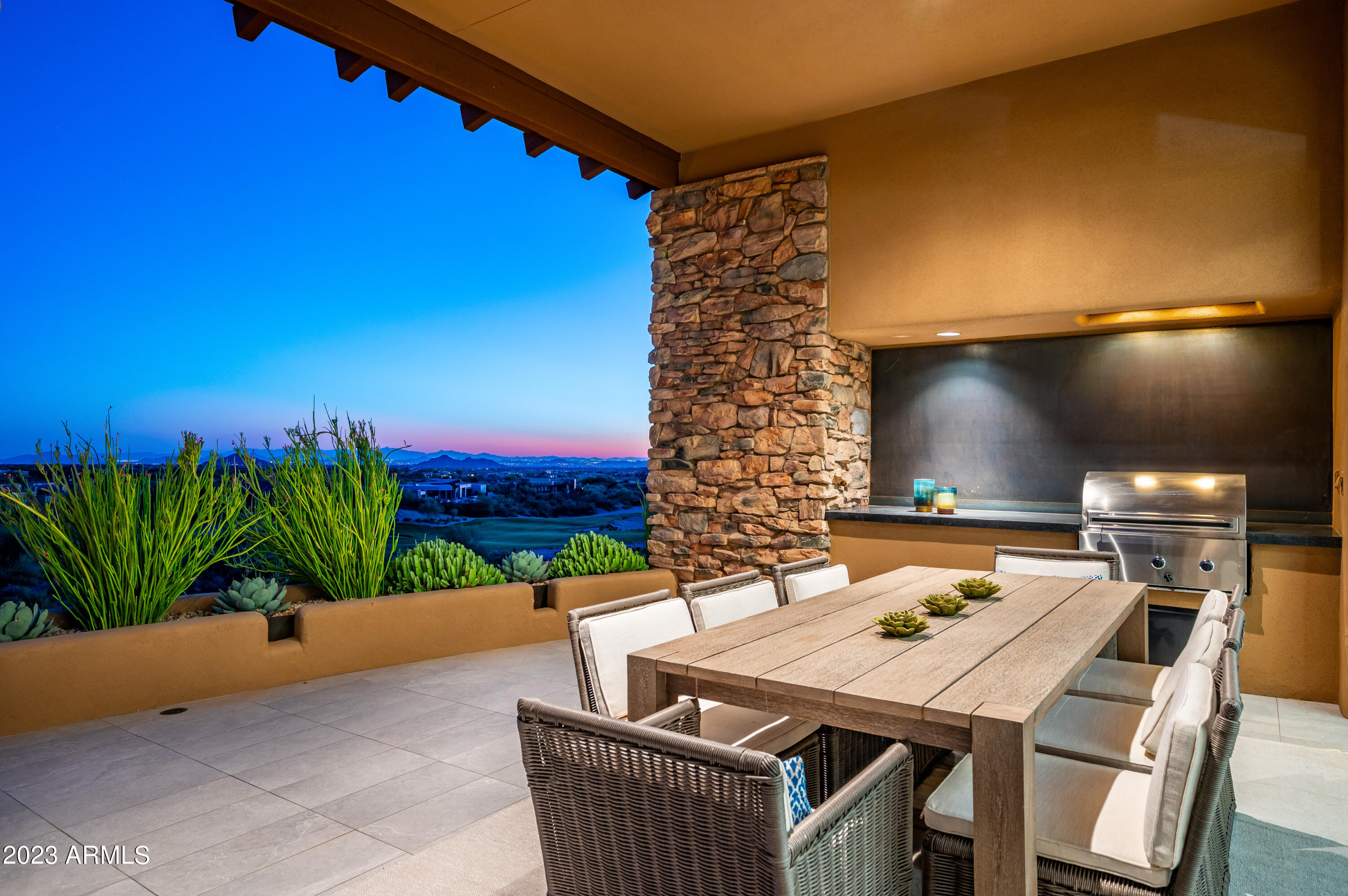 9795 E FORGOTTEN HILLS Drive